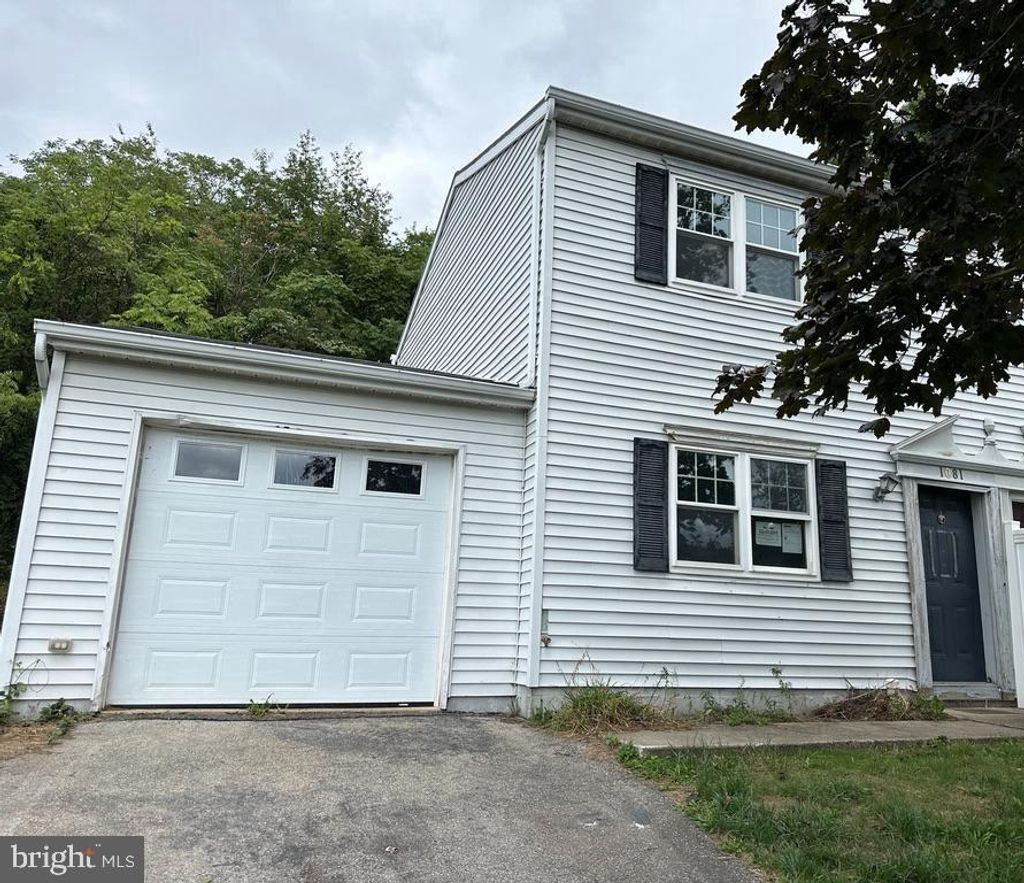 Photo of 1081 Cloverton Drive, Columbia, PA 17512 (MLS # PALA2056022)