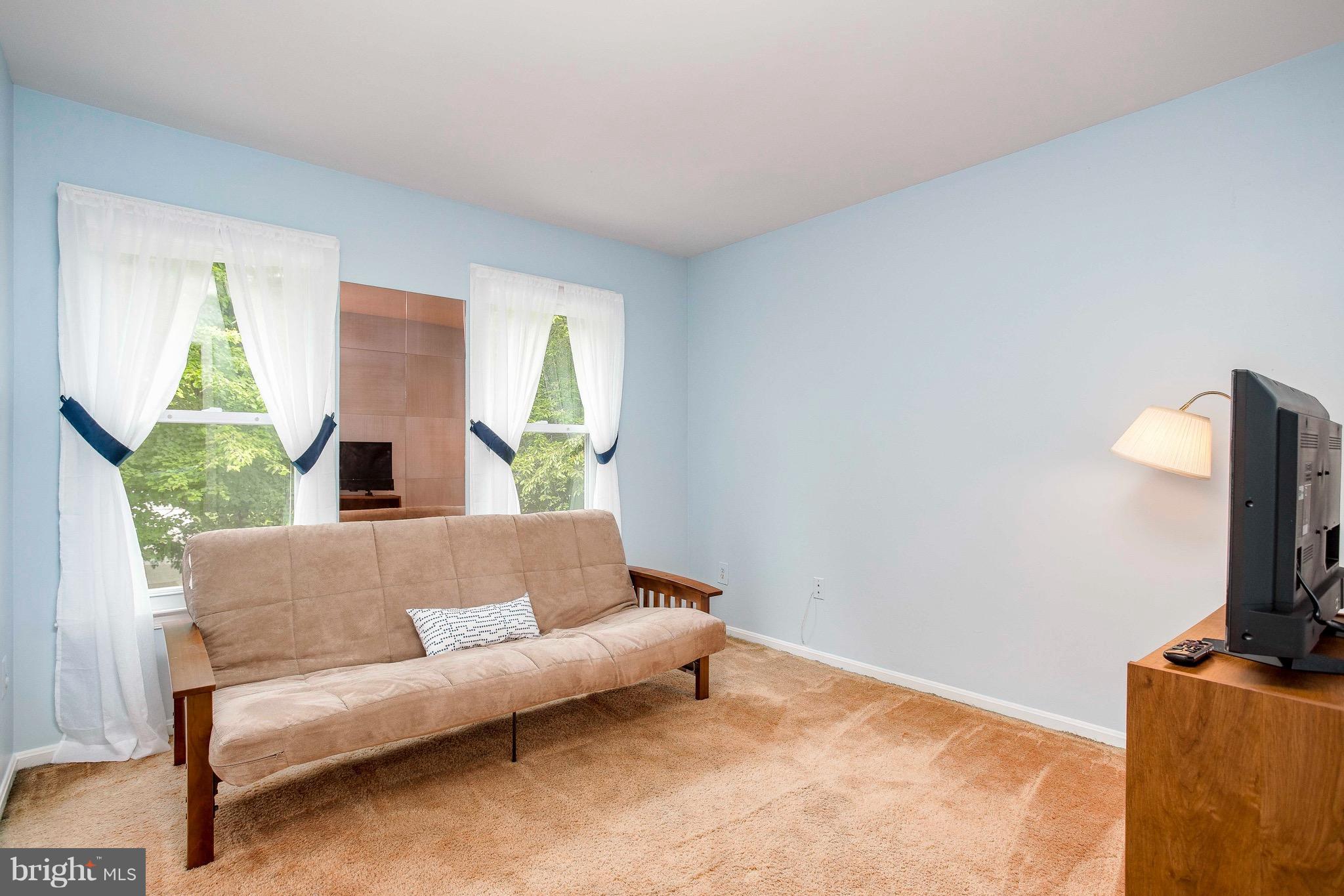 BURLEIGH MANOR - Residential