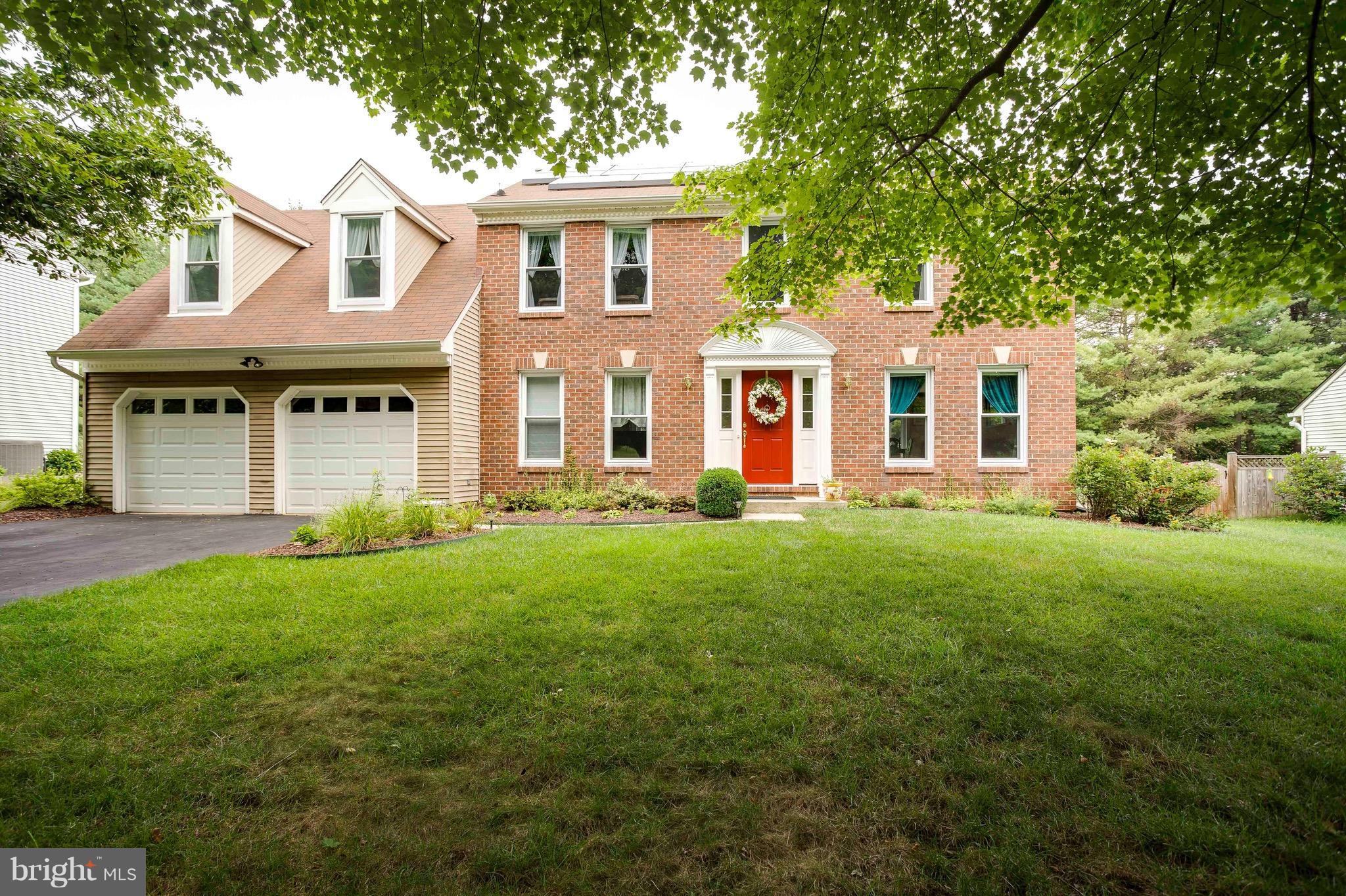 BURLEIGH MANOR - Residential