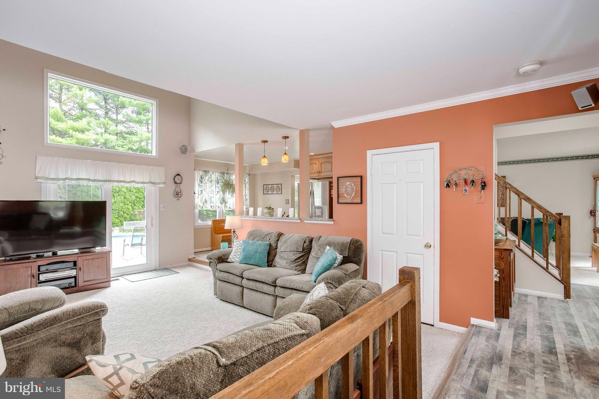 BURLEIGH MANOR - Residential