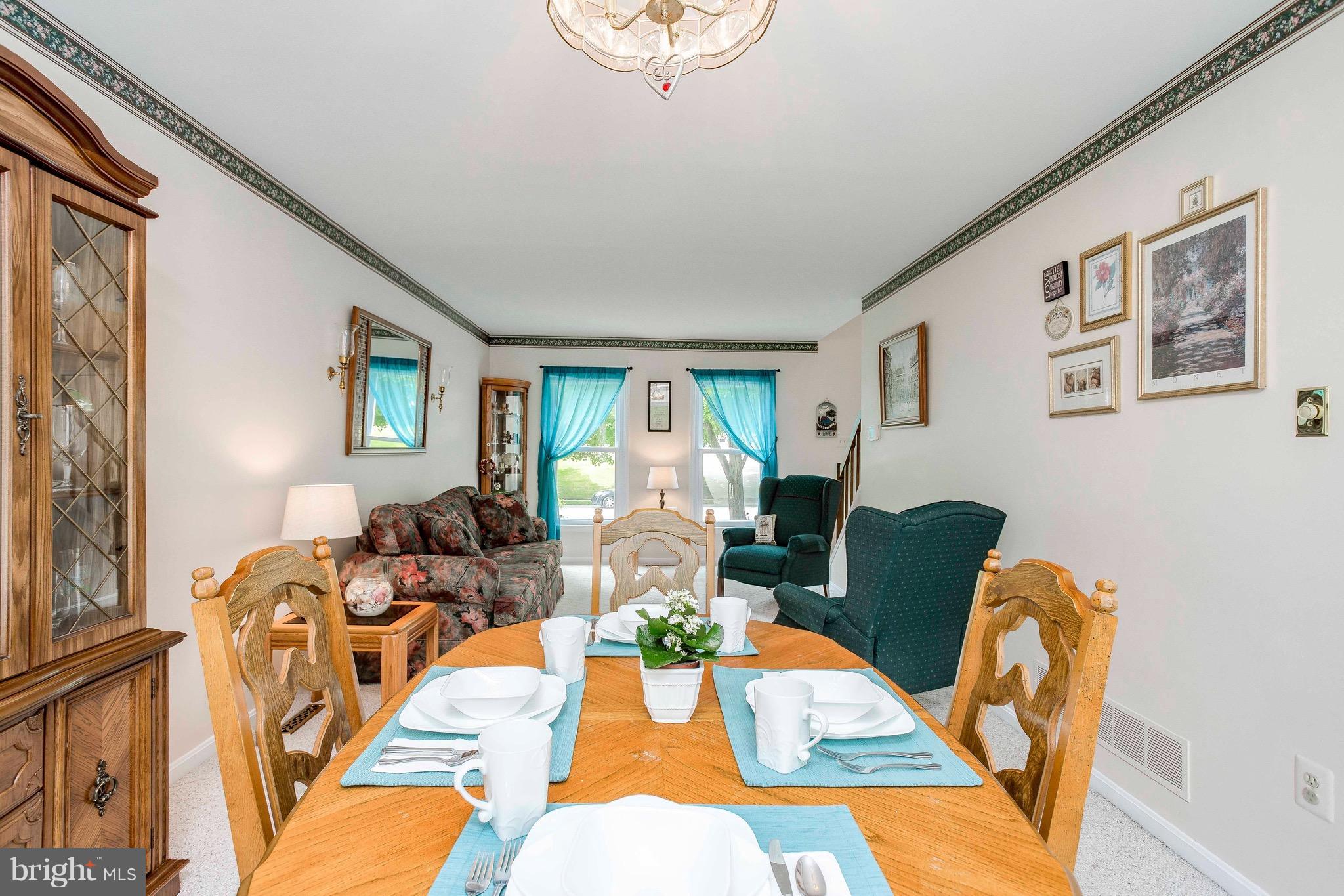 BURLEIGH MANOR - Residential