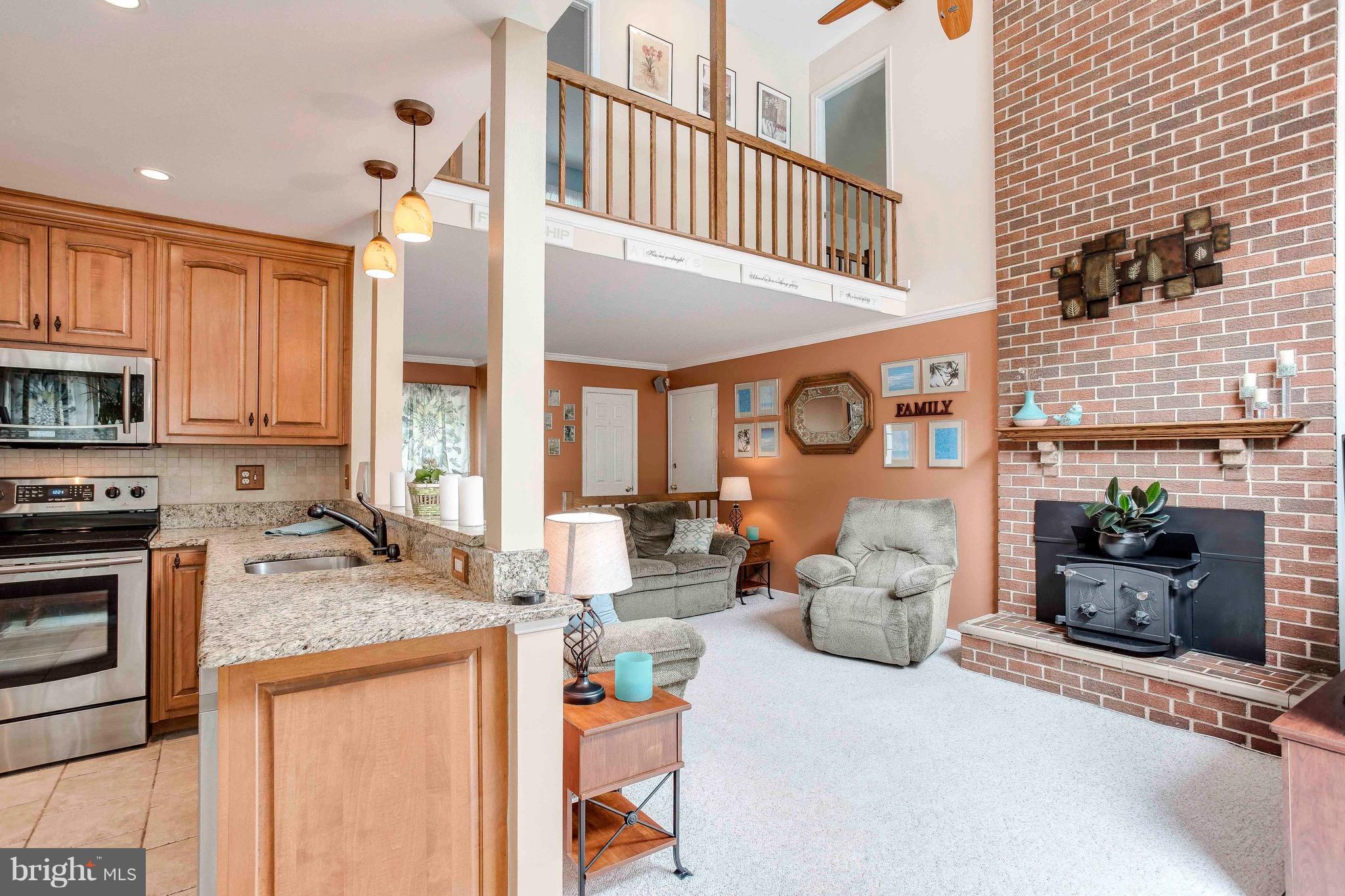 BURLEIGH MANOR - Residential