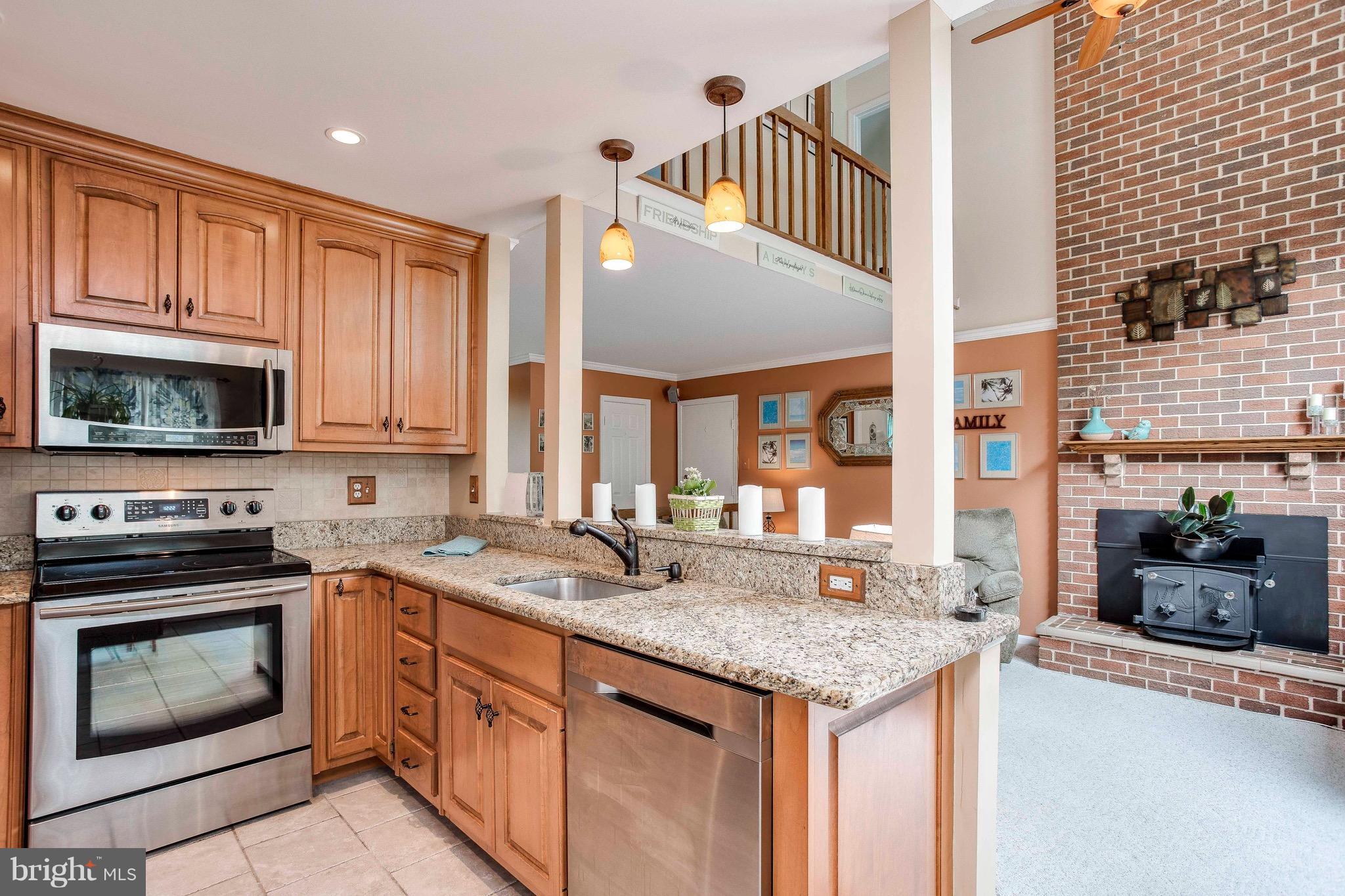 BURLEIGH MANOR - Residential