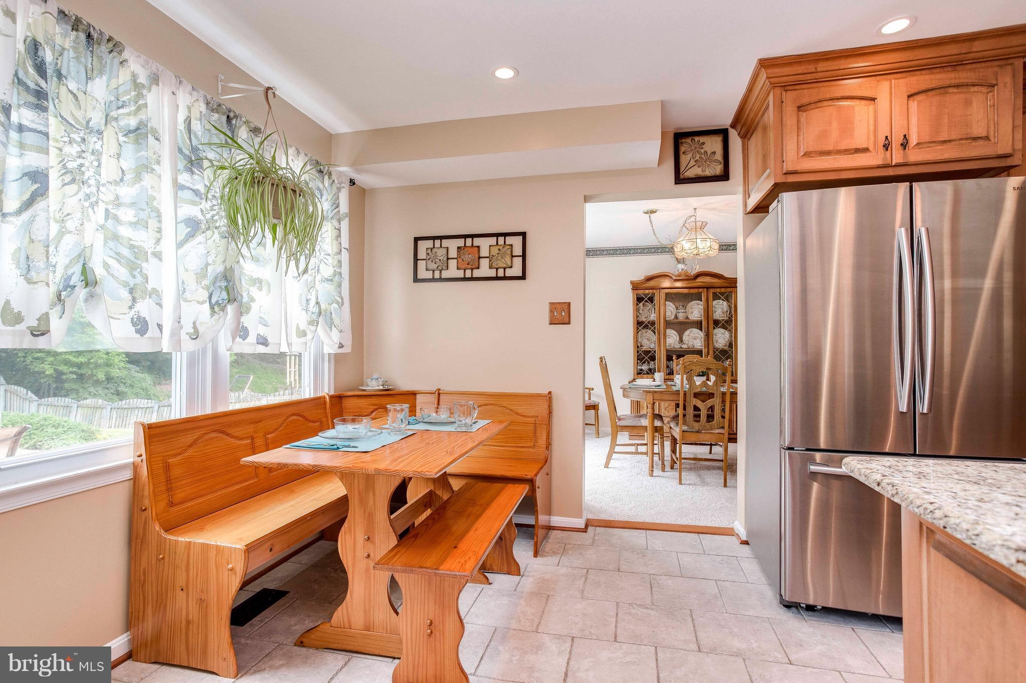 BURLEIGH MANOR - Residential