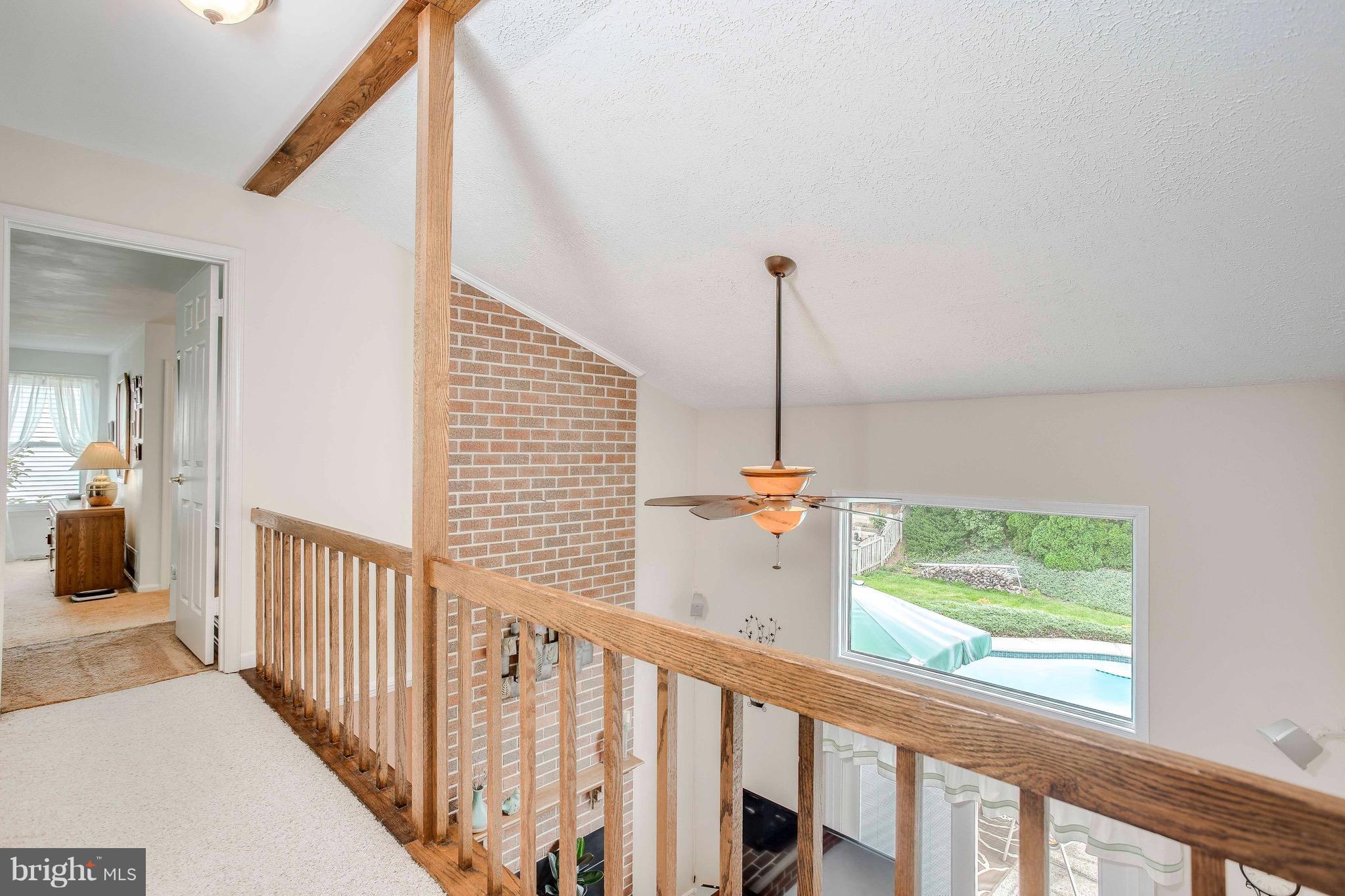 BURLEIGH MANOR - Residential