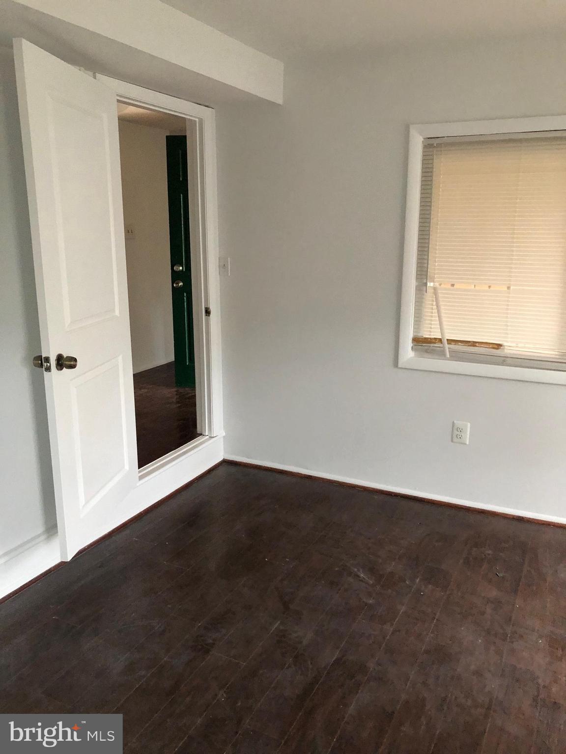 REFLECTION LAKE - Residential Lease