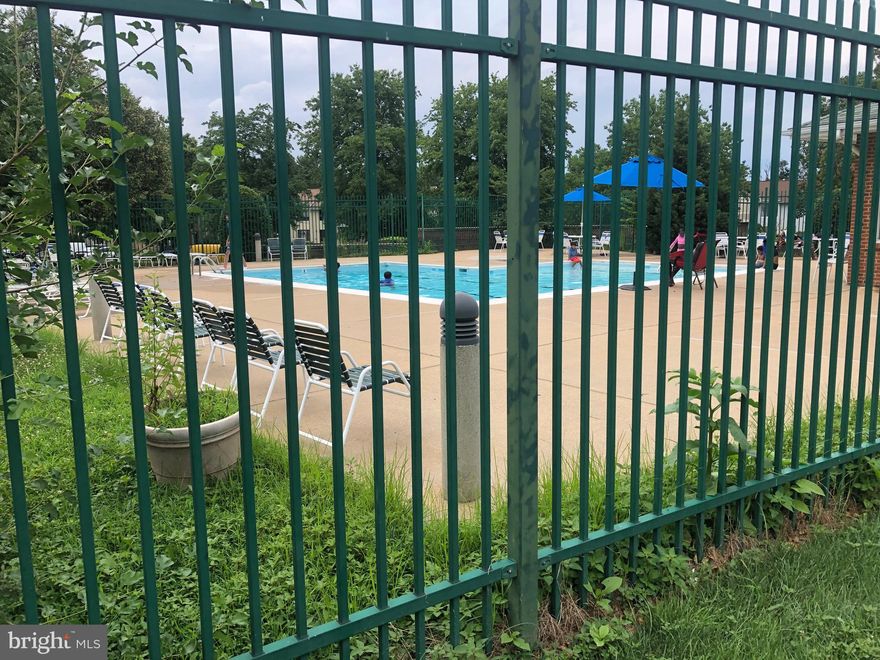 VOUCHERS ACCEPTED CONTINGENT UPON LANDLORD REFERENCES AND CREDIT SCORE.
4 BEDROOM 1 FULL BATH, 2HALF BATHS.
2 PARKING SPACES, 1 ASSIGNED, 1 NOT ASSIGNED.  ALSO AMPLE SREET PARKING  NEAR THE DEVELOPMENT.

DECK, FENCED YARD, AND LARGE BACK YARD SHED  FOR ADDITIONAL STORAGE.

GREAT LOCATION, NEAR METRO, BUS STOPS, ELEMENTARY SCHOOL WALKING DISTANCE. WORLDGATE FITNESS CENTER AND SPA  ON WORLDGATE DR NEAR CENTERVILLE RD.
HOA (REFLECTION LAKED) ALSO HAS POOL.  

PETS OK WITH  MONTHLY SURCHARGE OF 100/PET/MN, BASED ON CASE -BY -CASE RESTRICTIONS.  

4 BEDROOM 1 FULL BATH, 2HALF BATHS.
RENOVATED KITCHEN AND  BATHS, W/D, CAC, DECK

4 BEDROOM 1 FULL BATH, 2HALF BATHS.  REMODELED KITCHEN, BATHROOM.  NEW PAINT.
CAC IS 4 YEARS OLD . HAVE HOME OWNER'S WARRANTY ON ALL APPLIANCES AND HVAC.

GROUPS OF SINGLES  MAXIMUM 4  ALLOWED   NEGOTIATE TERMS OF RENT AND  BEDROOM OCCUPANCY.  MASTER BEDROOM ON FLOOR 2.  LARGE SINGLE BEDROOM ON  FLOOR 1.  THREE OTHER BEDROOMS ON FLOOR 2.