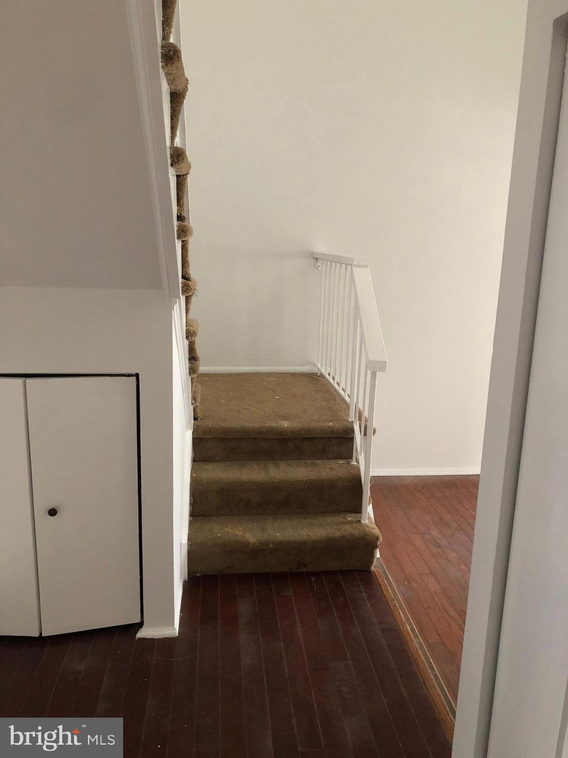 REFLECTION LAKE - Residential Lease