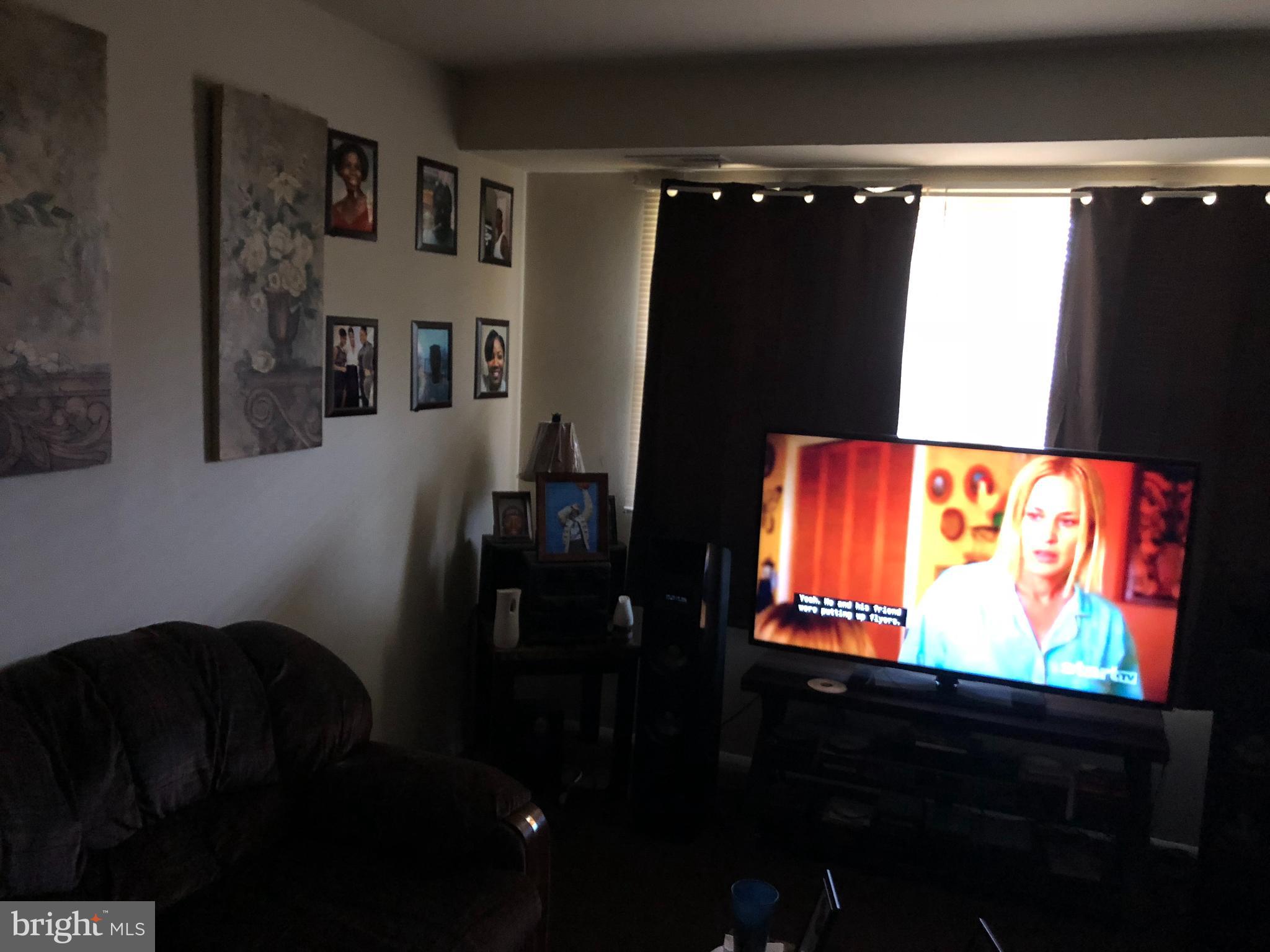 REFLECTION LAKE - Residential Lease