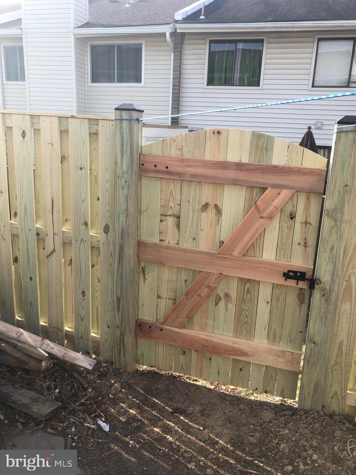 REFLECTION LAKE - Residential Lease