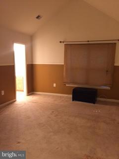 THE OAKS AT SIXTY FIFTH - Residential