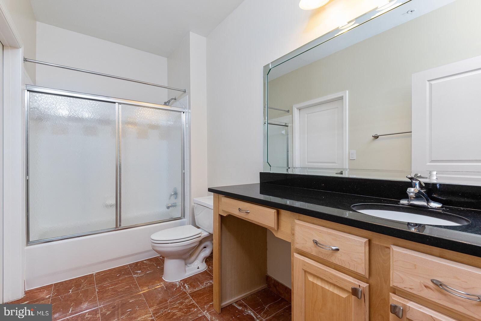 SAVOY AT RESTON TOWN CENTER - Residential Lease