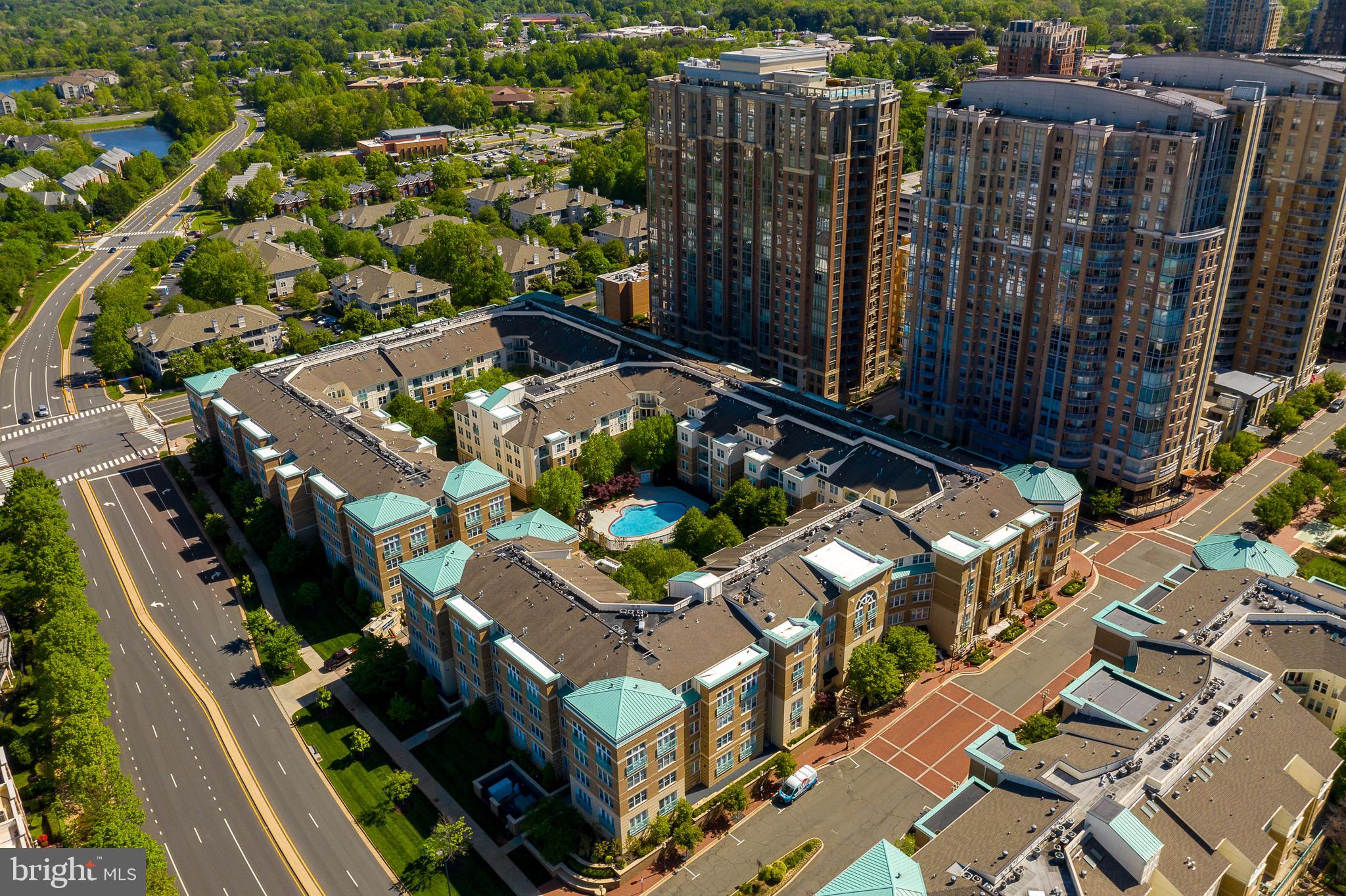 SAVOY AT RESTON TOWN CENTER - Residential Lease