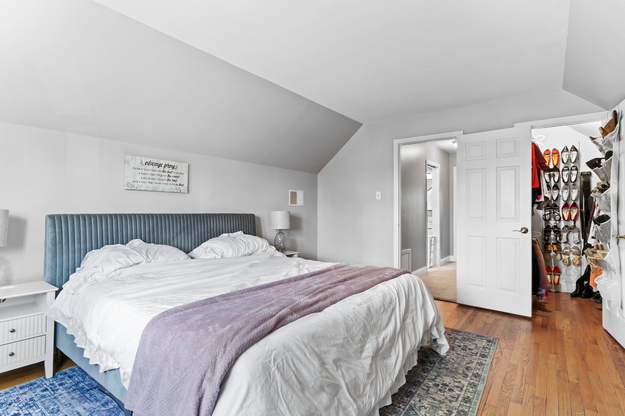 VALLEY GREEN - Residential