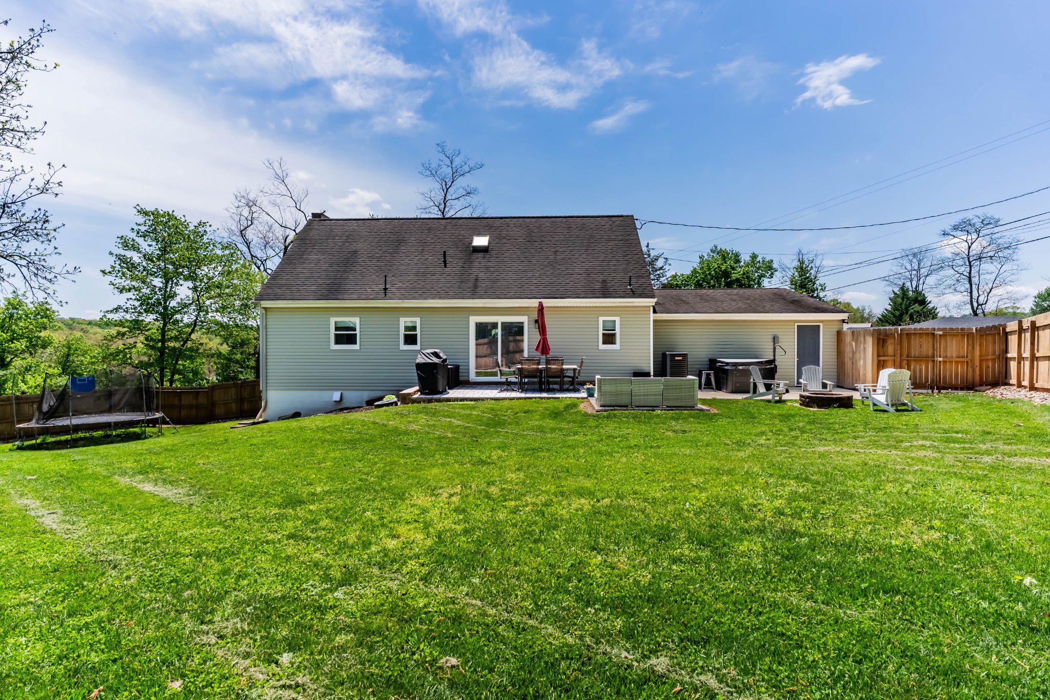 VALLEY GREEN - Residential