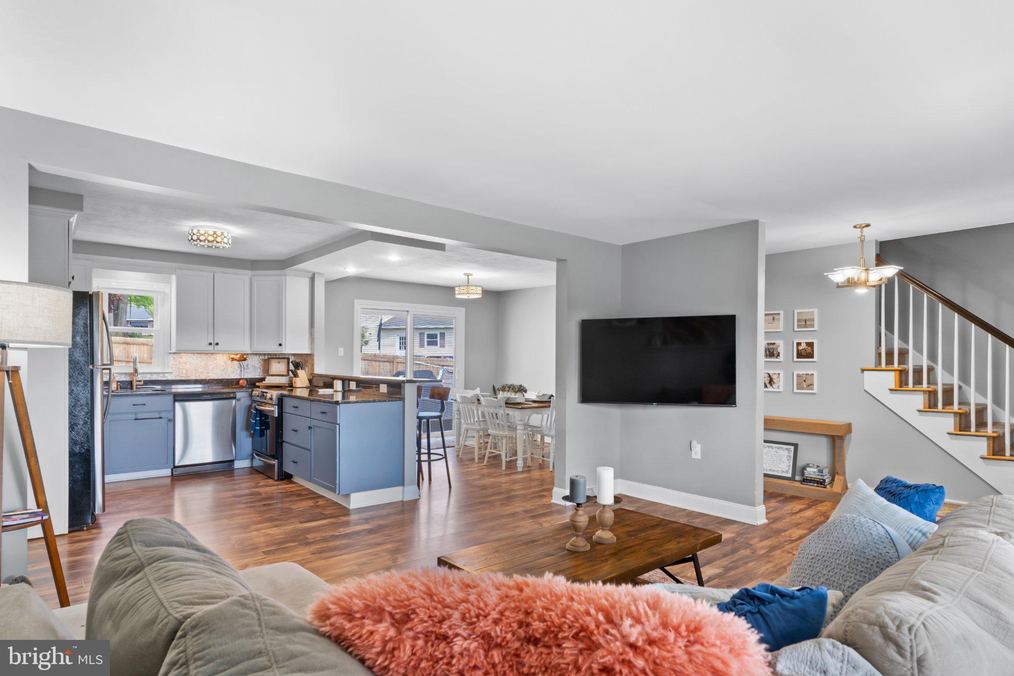VALLEY GREEN - Residential