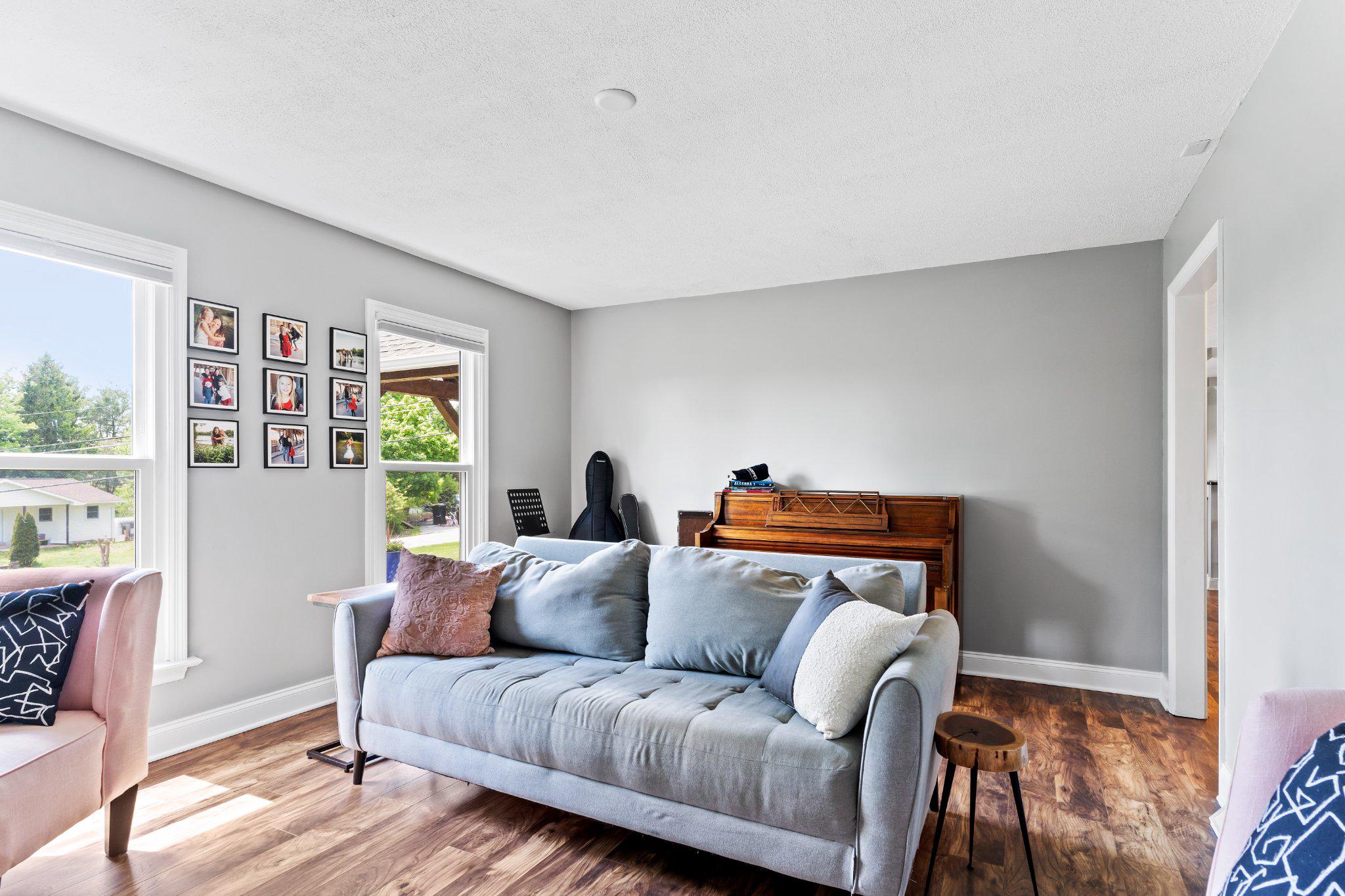 VALLEY GREEN - Residential