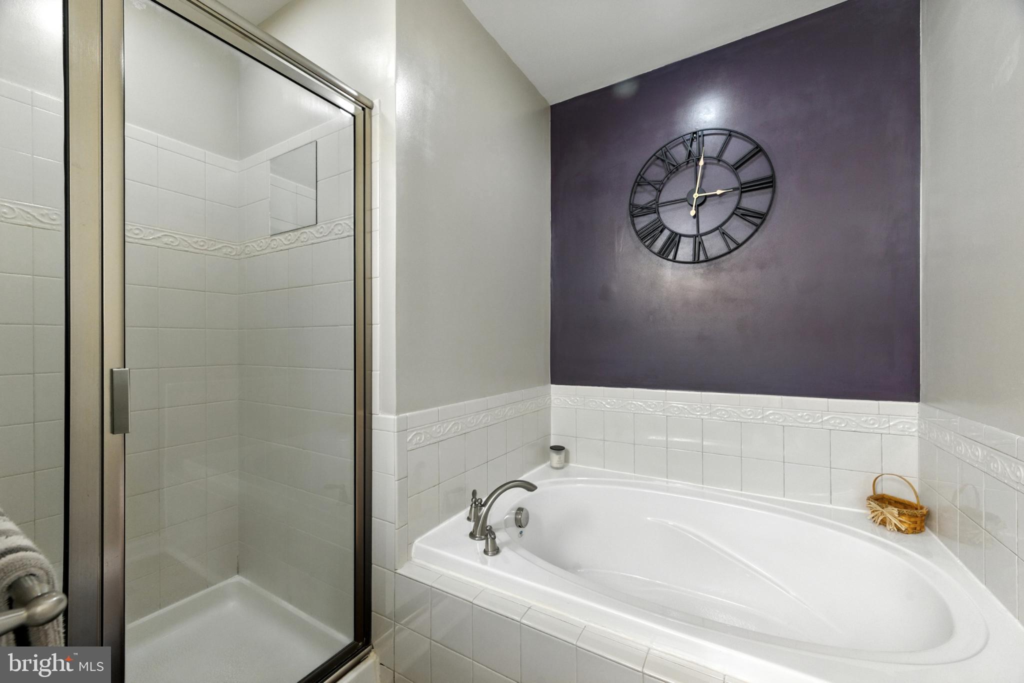 RIVERWALK TOWNES - Residential