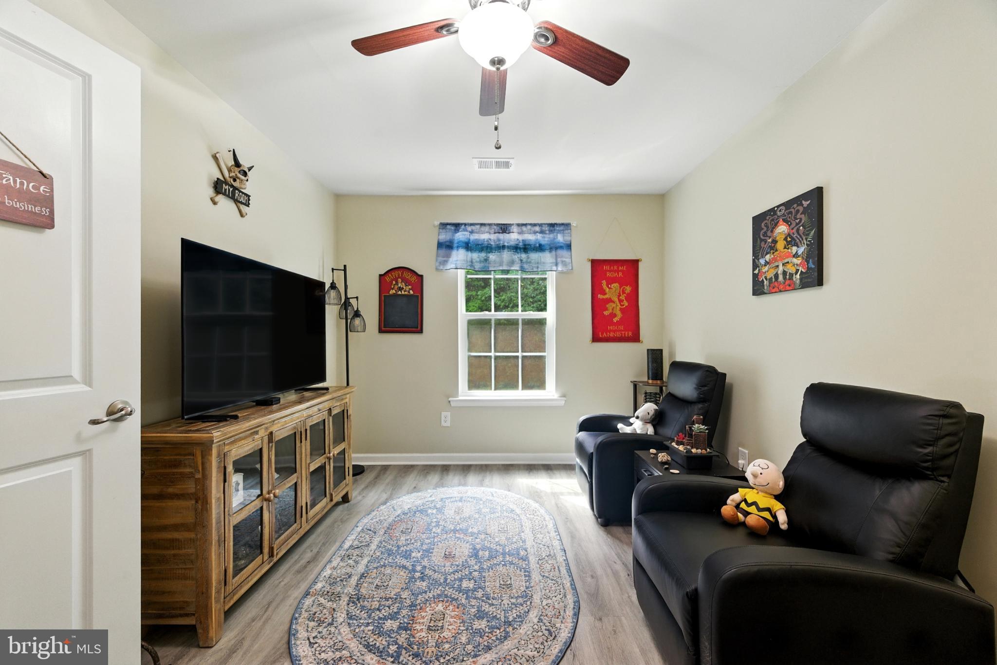 RIVERWALK TOWNES - Residential