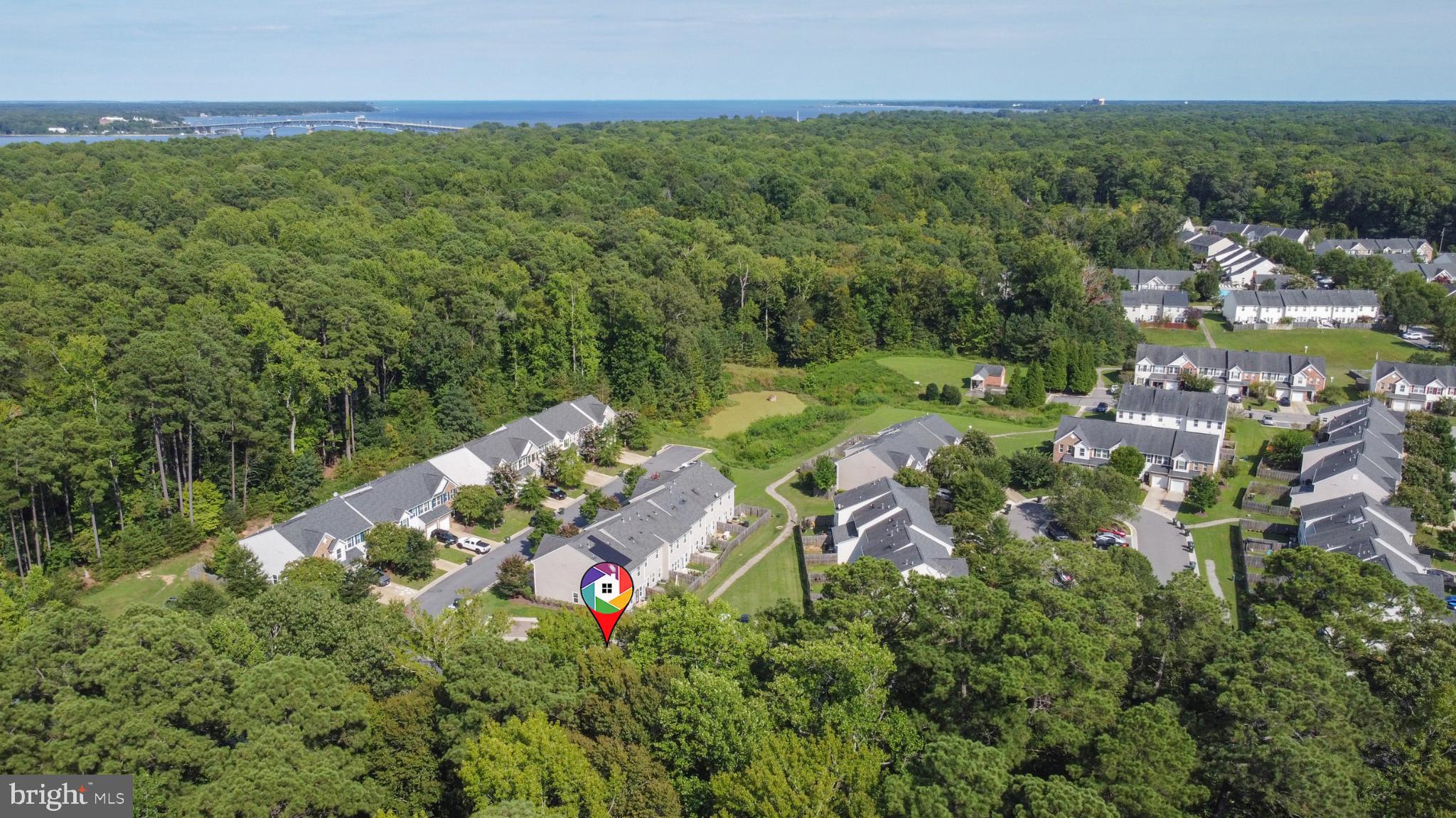 RIVERWALK TOWNES - Residential