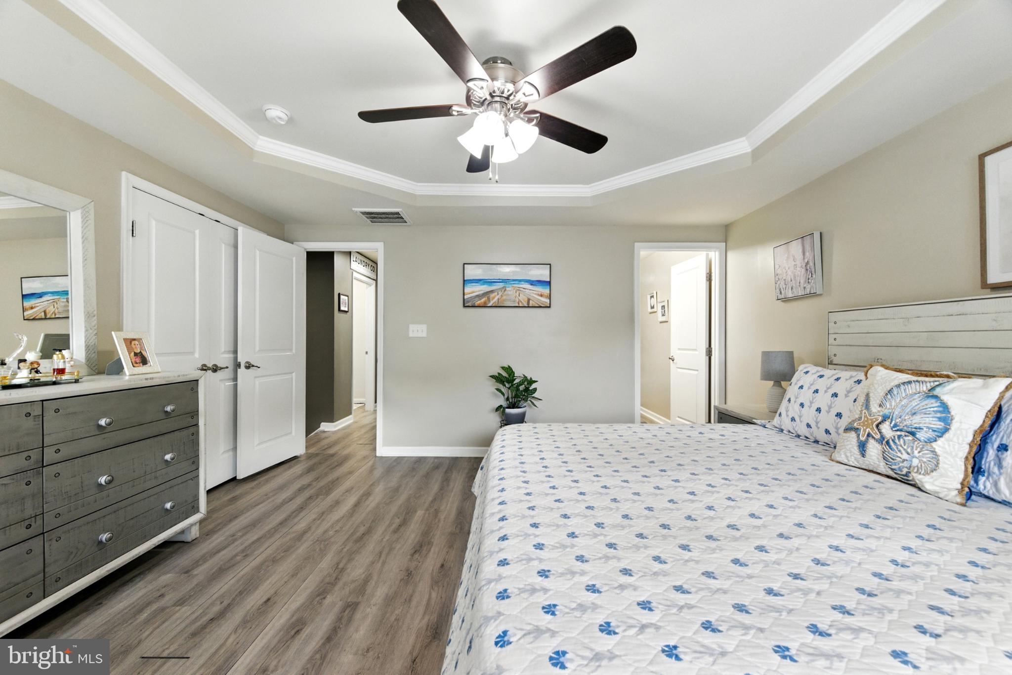 RIVERWALK TOWNES - Residential