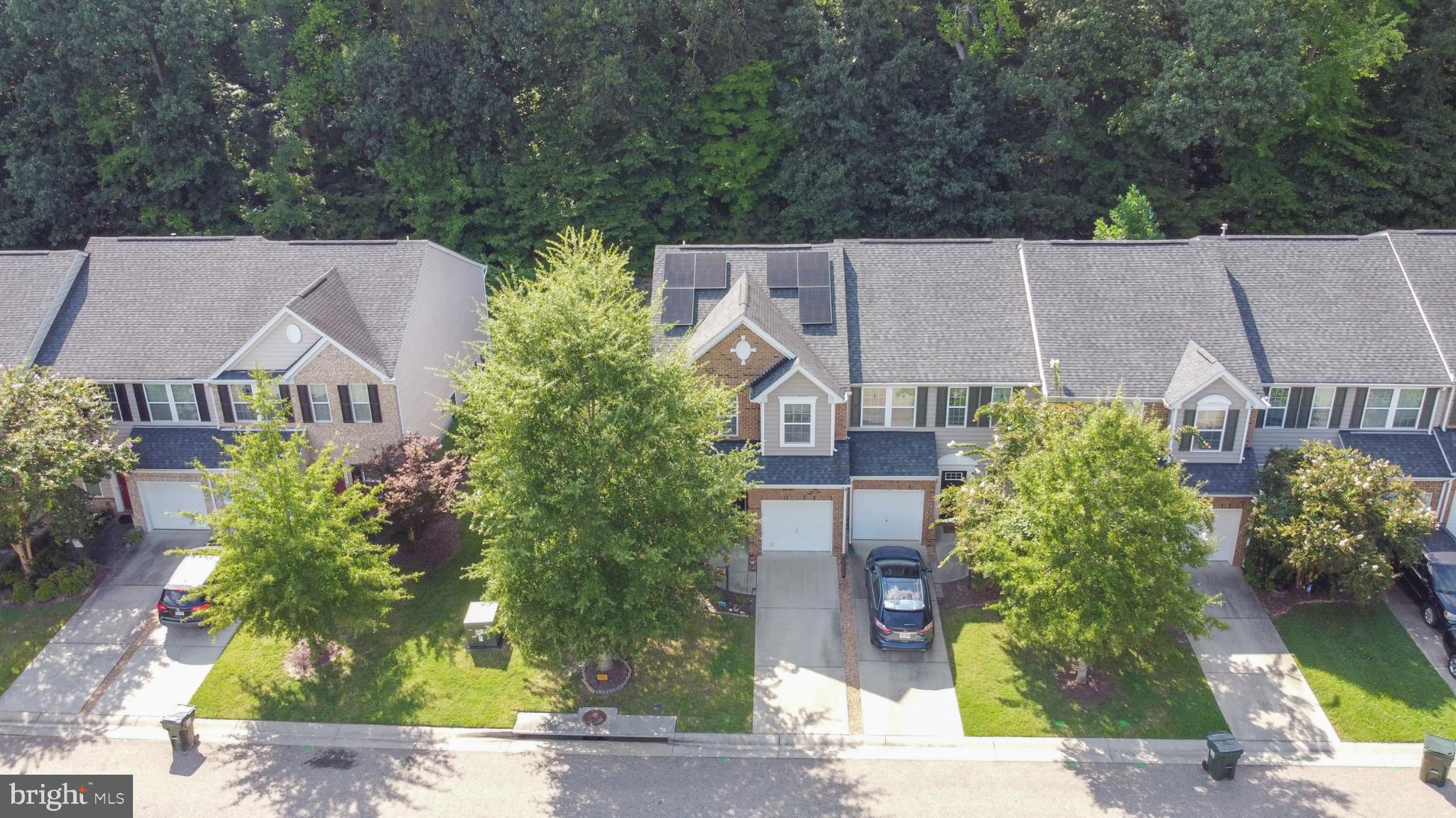 RIVERWALK TOWNES - Residential