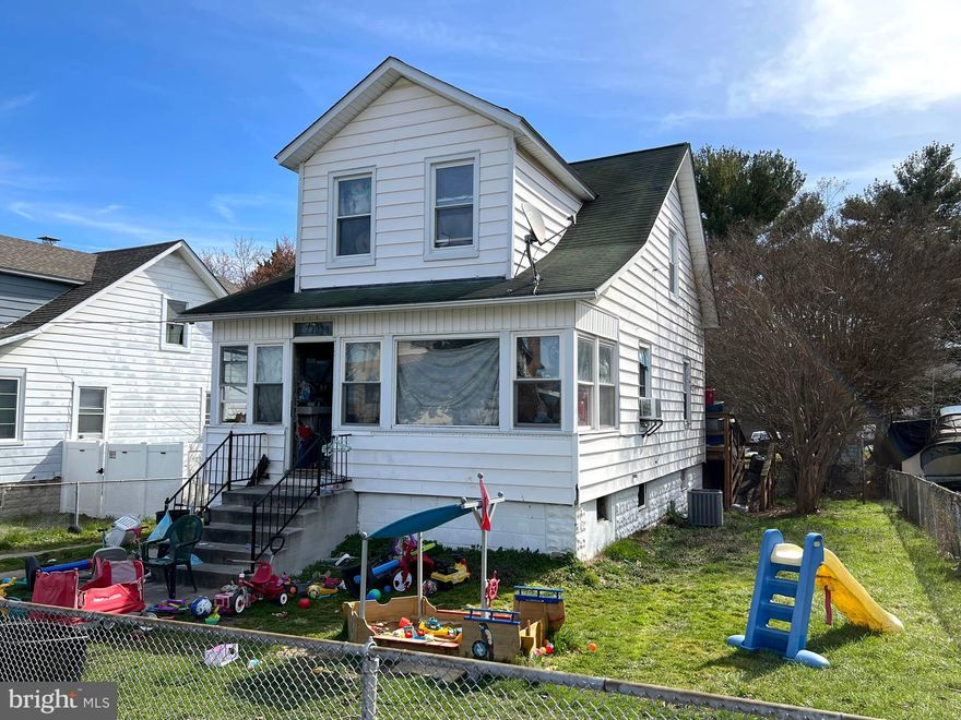 ONLINE REAL ESTATE AUCTION!! Bidding  Opens - Friday, April 5, 2024. Bidding Closes - Monday, April 8, 2024 at 12:00 noon. List price is opening bid only. The house is occupied by a squatter and interior access is not available. It shall be the responsibility of the buyer to obtain possession. No showings or inspections will be available. 7709 Braddock Avenue is located in the Eastpoint area of eastern Baltimore County, off North Point Road, south of Eastern Avenue and west of Merritt Boulevard and Back River. Braddock Avenue is a quiet residential street, ending in a cul de sac. Public transportation, shopping, restaurants and community services are within walking distance of the home. The neighborhood is less than one mile from I-95 and I-695, providing access to employment centers throughout the region.
