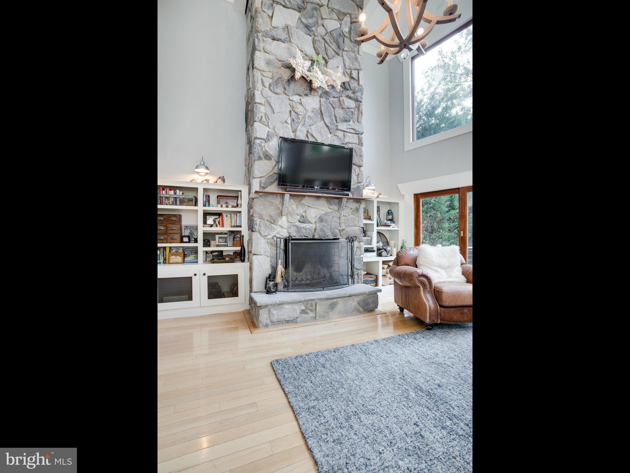 MAGOTHY BEACH - Residential