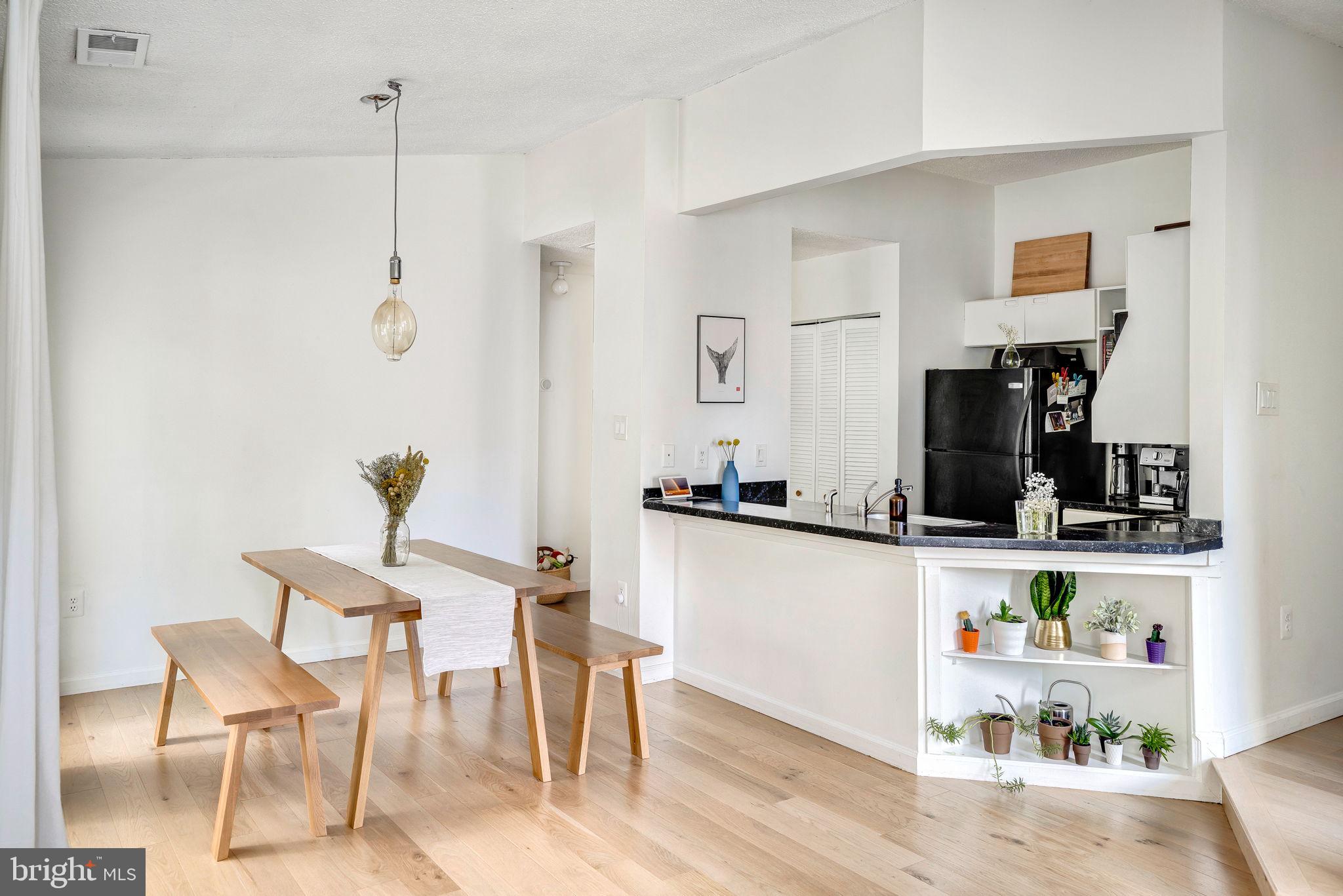 VILLA RIDGE CONDOMINIUMS - Residential