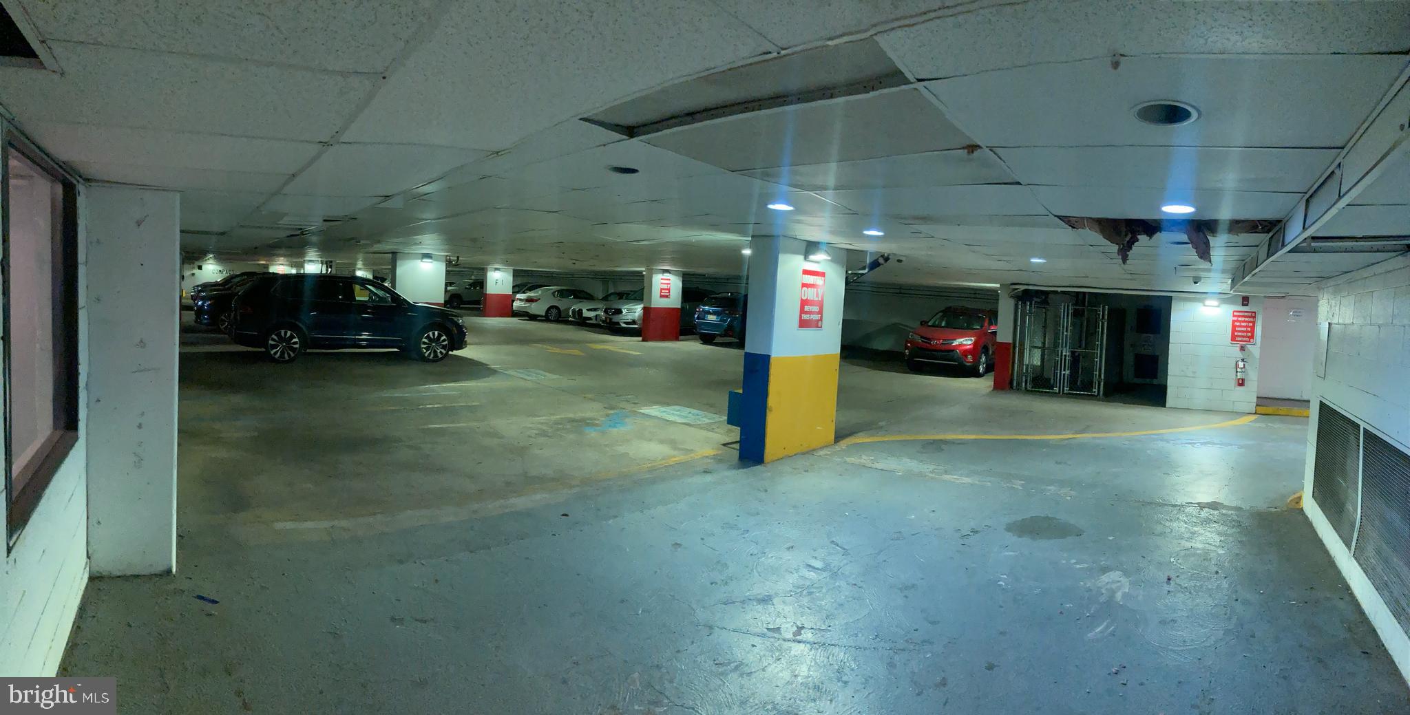 ABBOTTS SQUARE - Residential