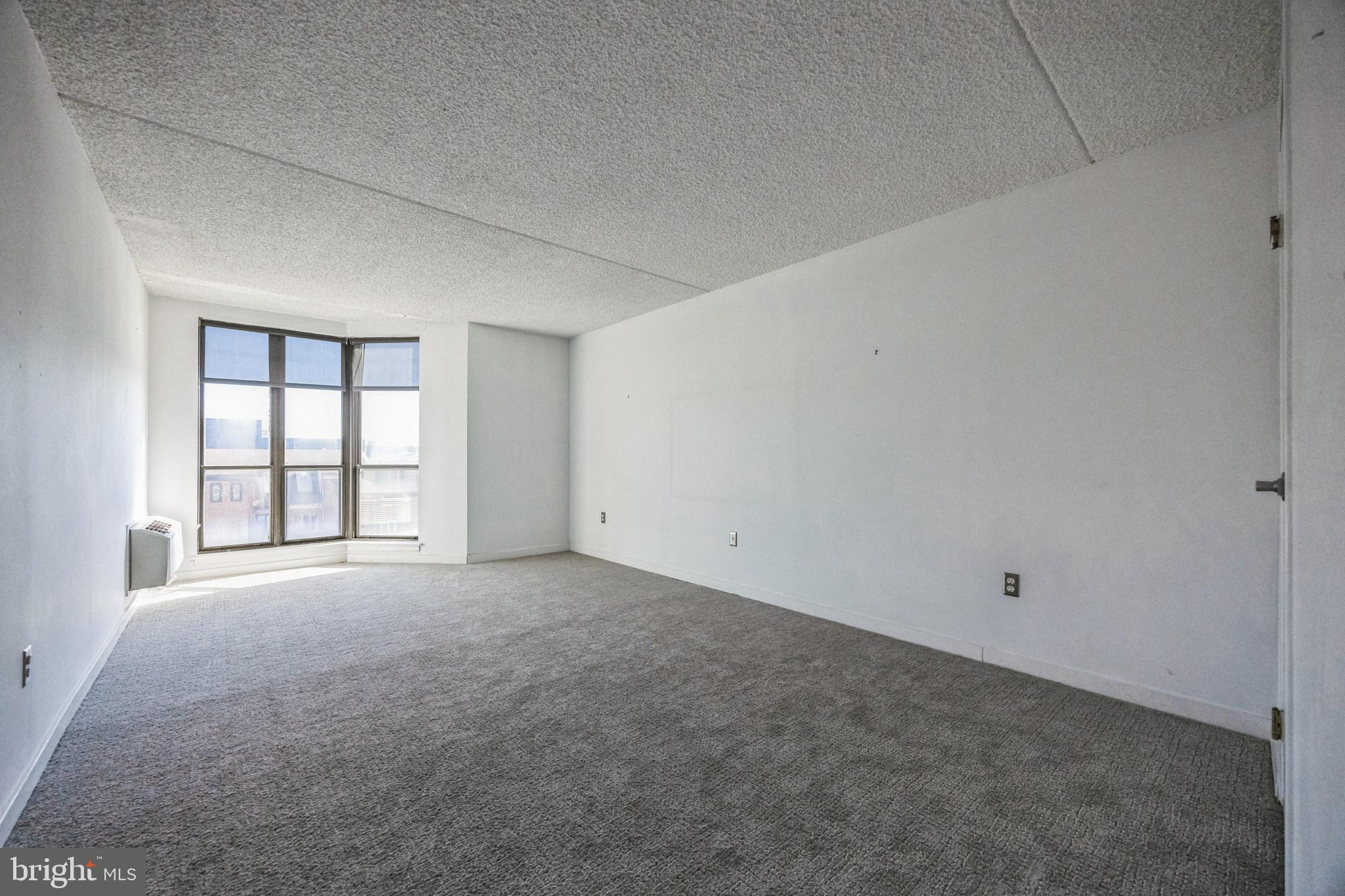 ABBOTTS SQUARE - Residential