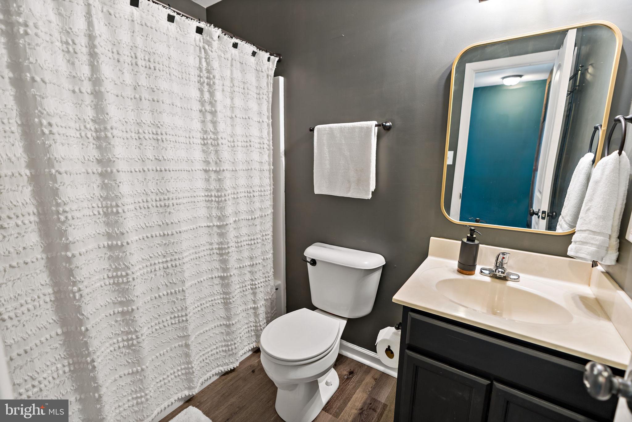 TABLER STATION MANOR - Residential