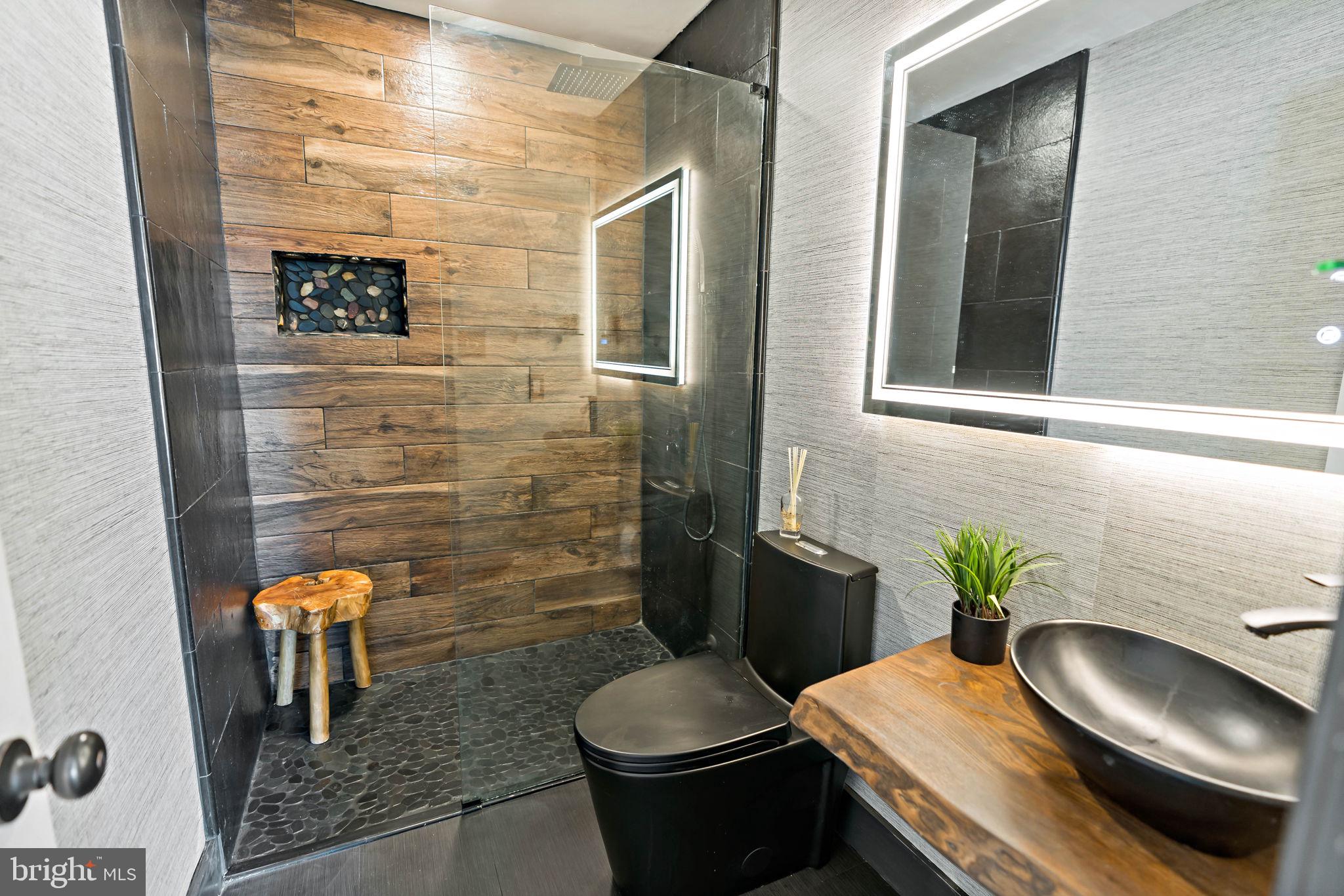 TABLER STATION MANOR - Residential