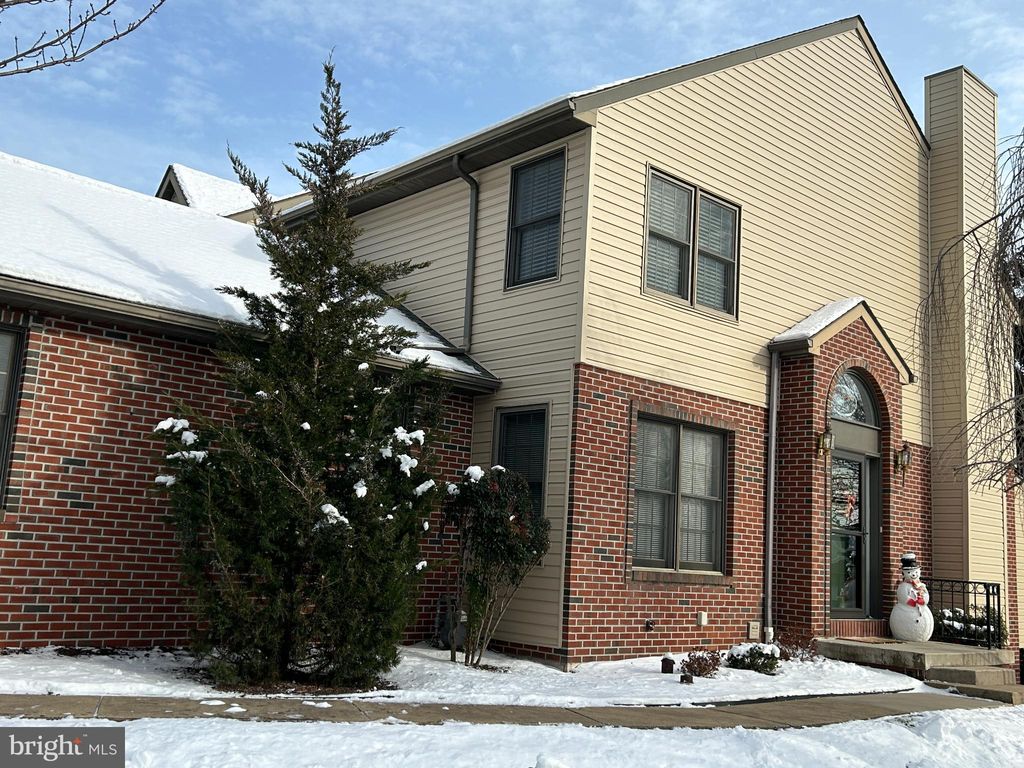 Photo of 55 Jean Lo Way, YORK, PA 17406 (MLS # PAYK2095184)