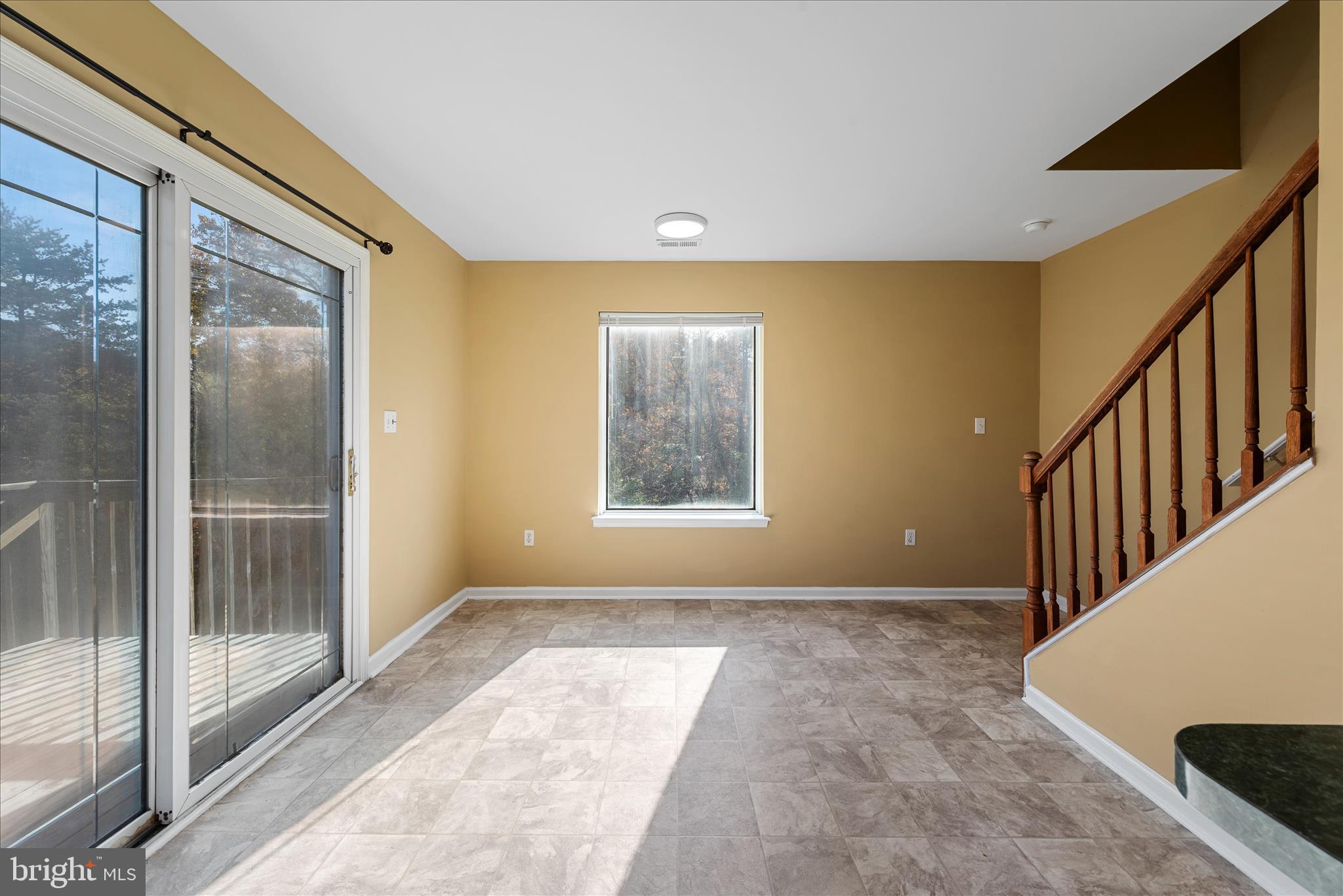 CARLISLE HEIGHTS - Residential Lease