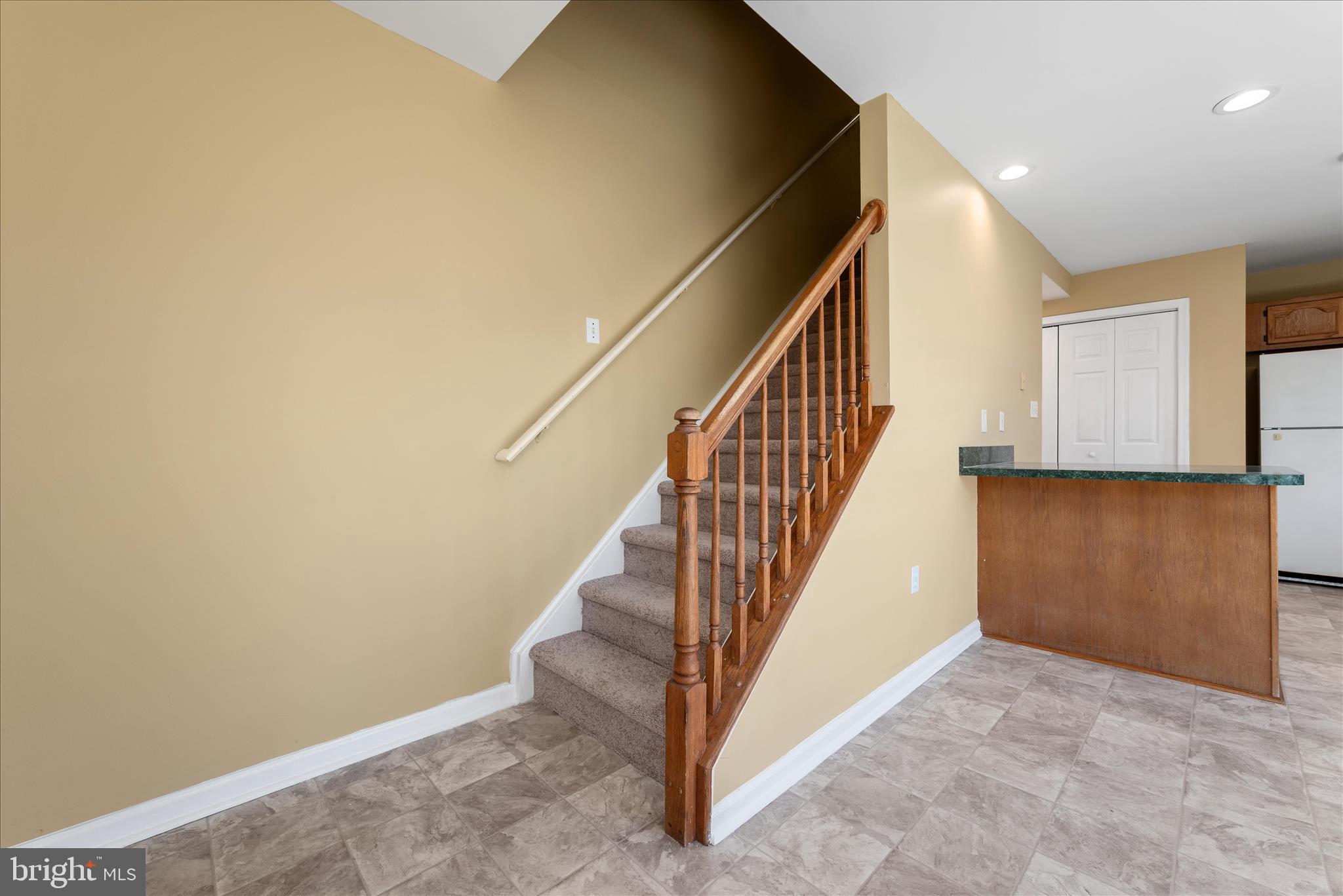 CARLISLE HEIGHTS - Residential Lease