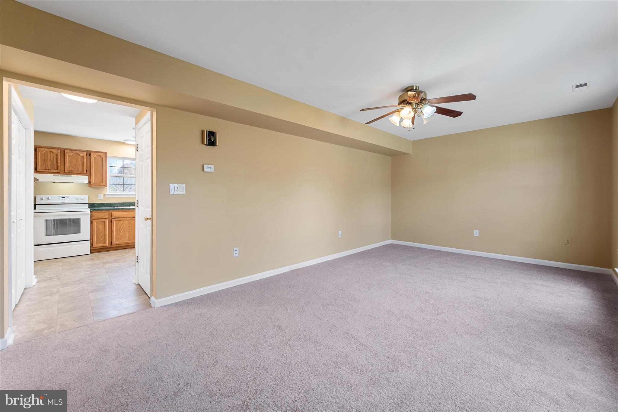 CARLISLE HEIGHTS - Residential Lease