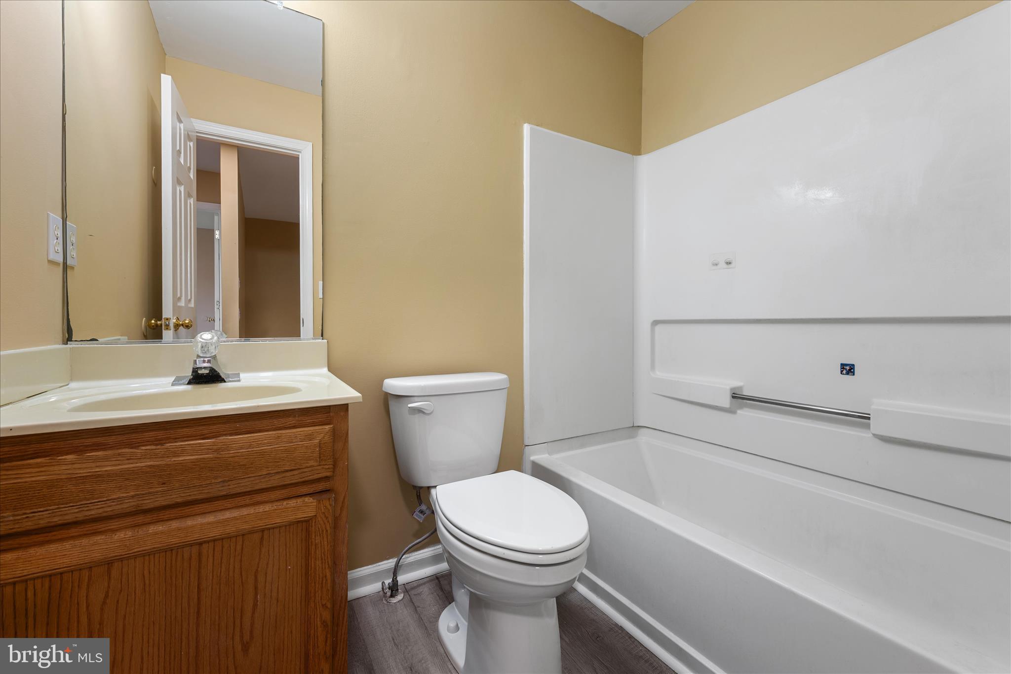 CARLISLE HEIGHTS - Residential Lease