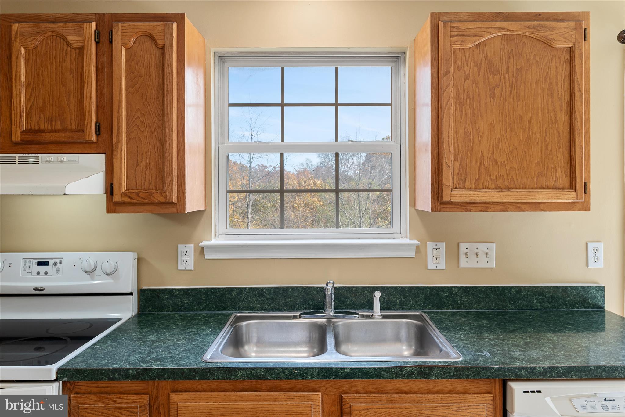 CARLISLE HEIGHTS - Residential Lease