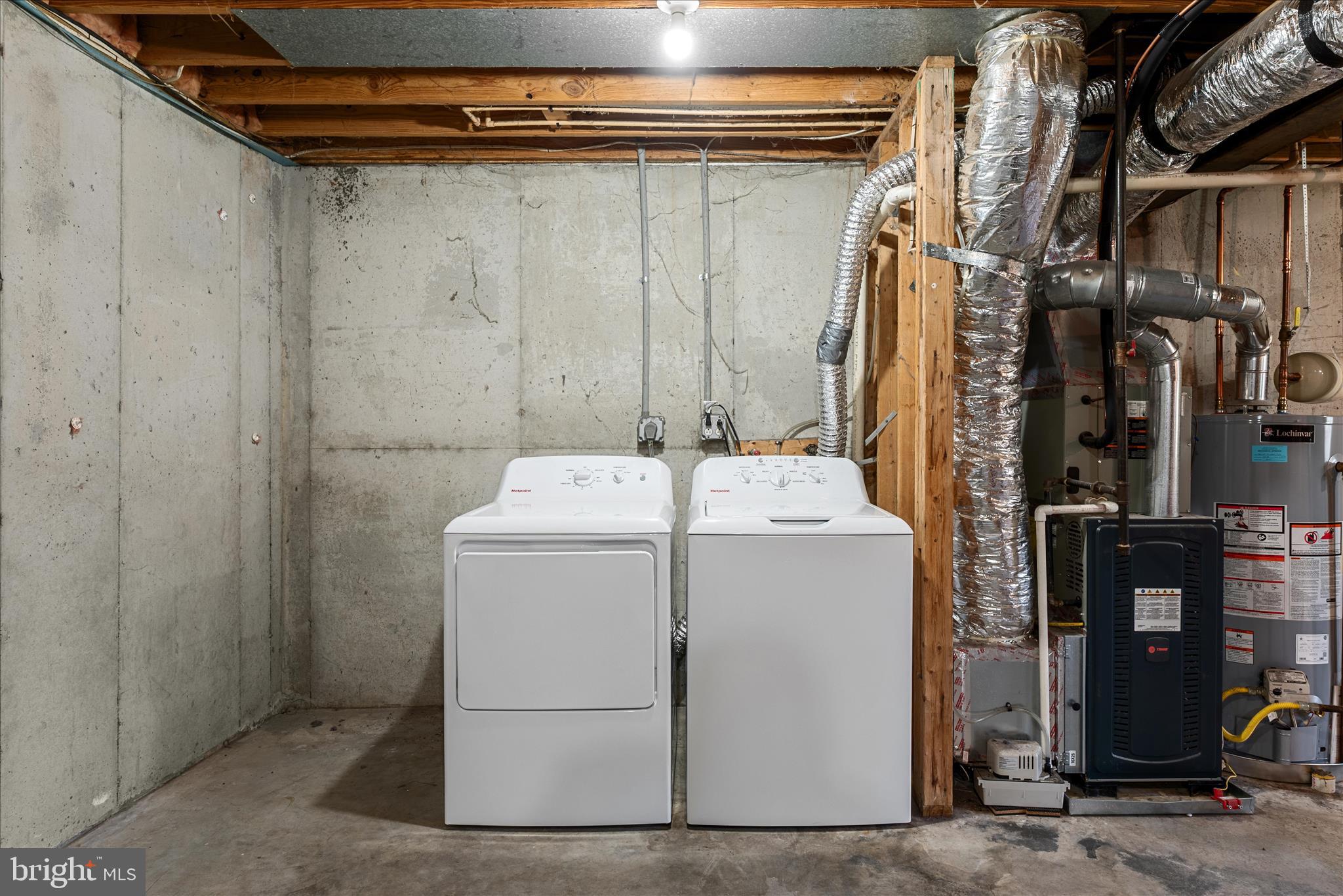 CARLISLE HEIGHTS - Residential Lease