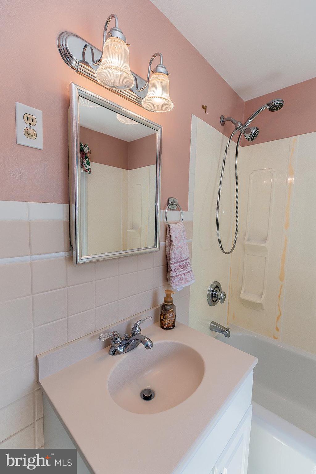 LITITZ BOROUGH - Residential