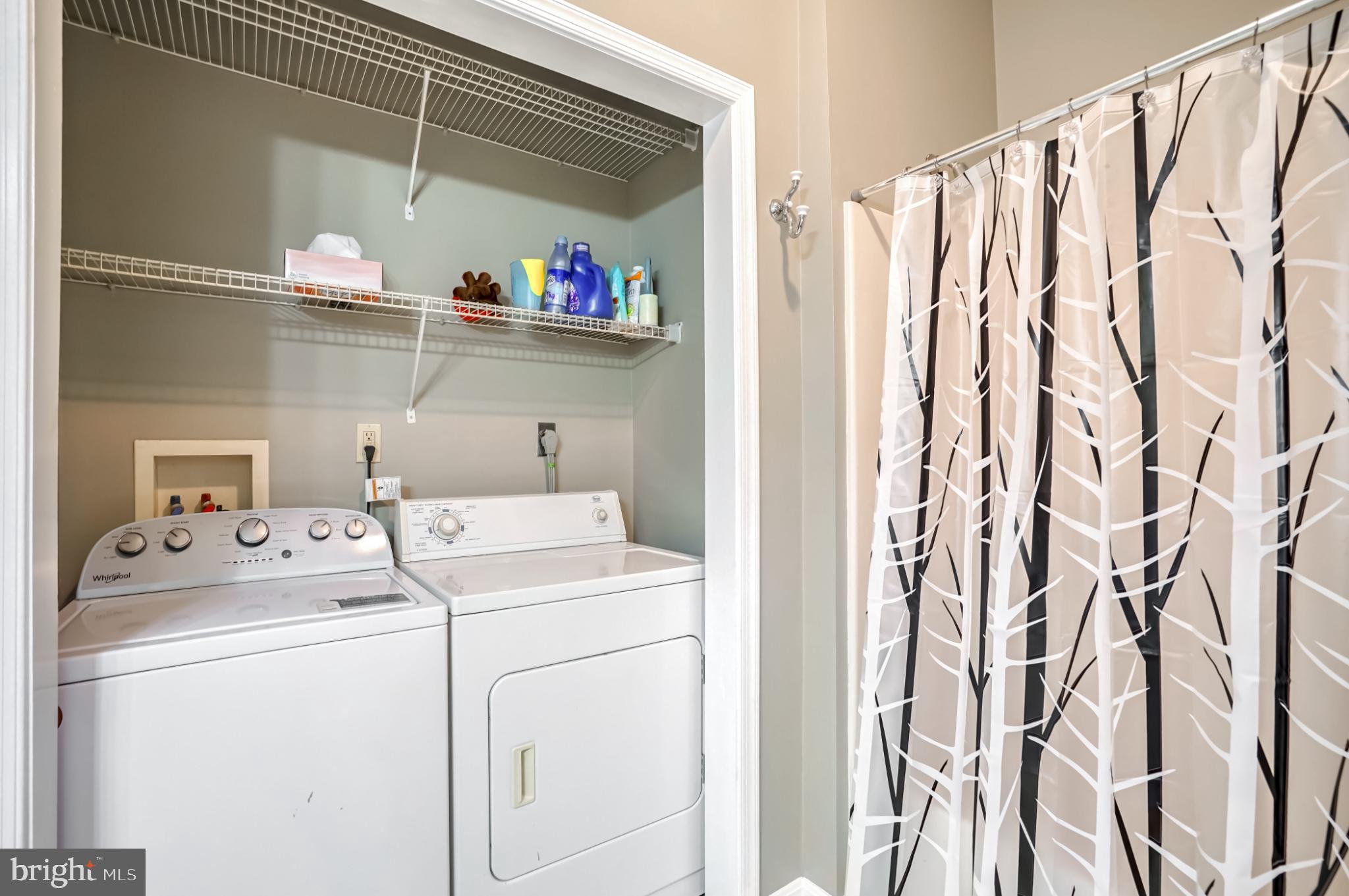 TOBACCO ROAD - Residential