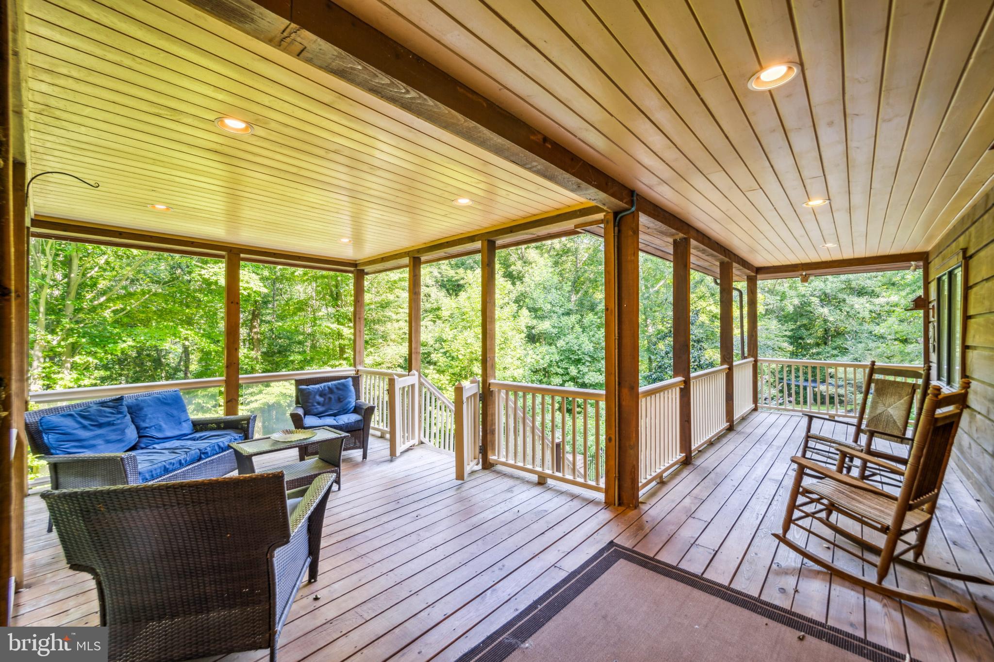 TOBACCO ROAD - Residential