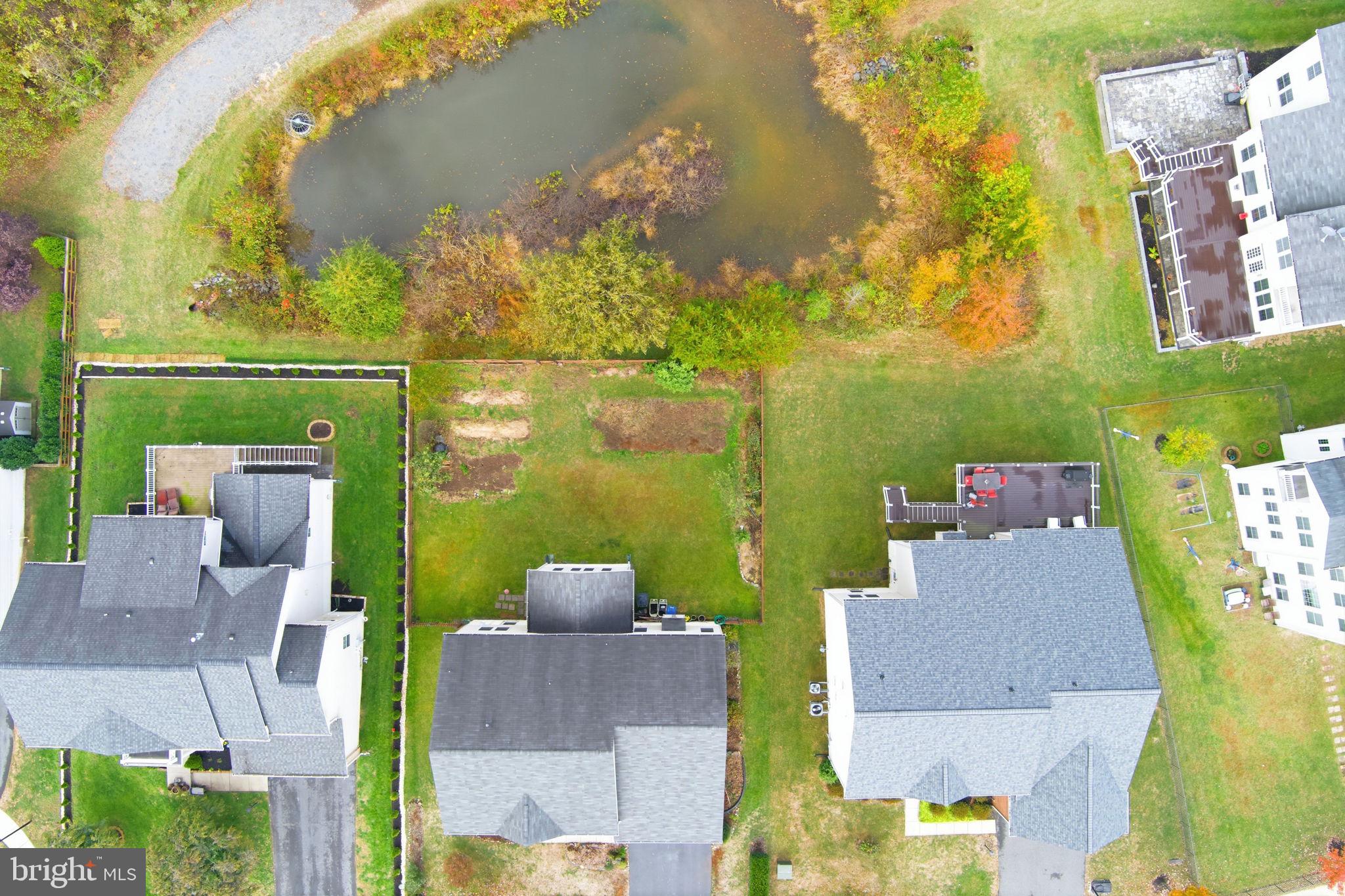 VIRGINIA MANOR CONDOMINIUM - Residential