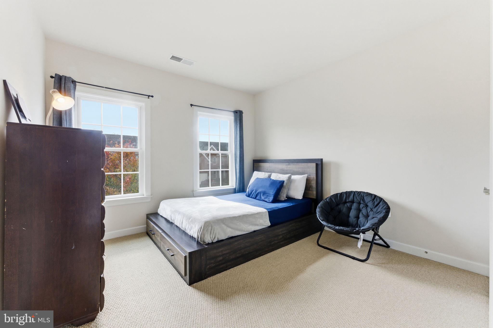 VIRGINIA MANOR CONDOMINIUM - Residential