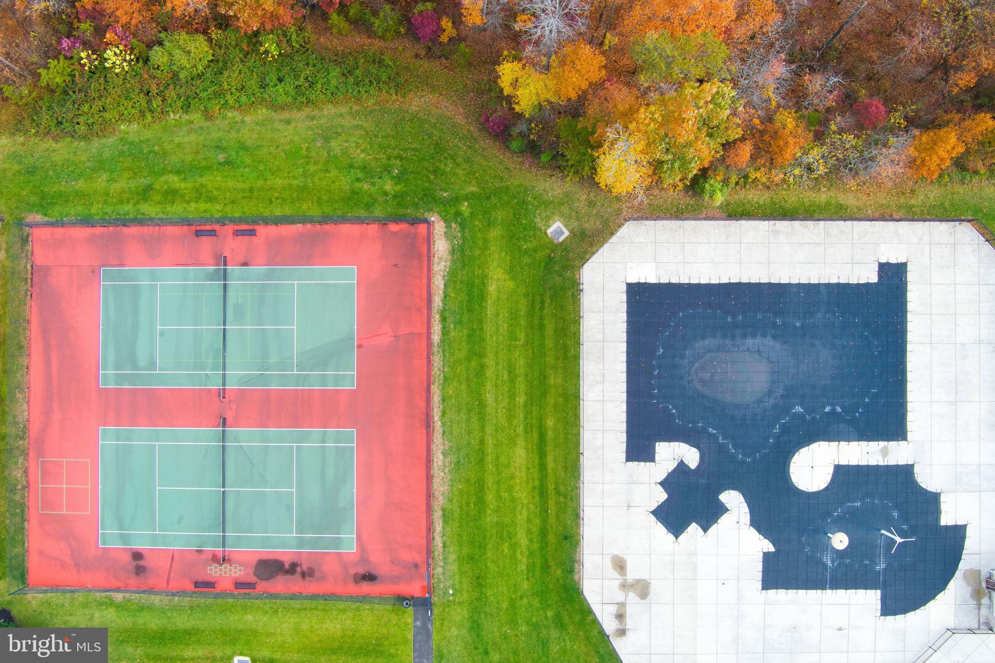 VIRGINIA MANOR CONDOMINIUM - Residential