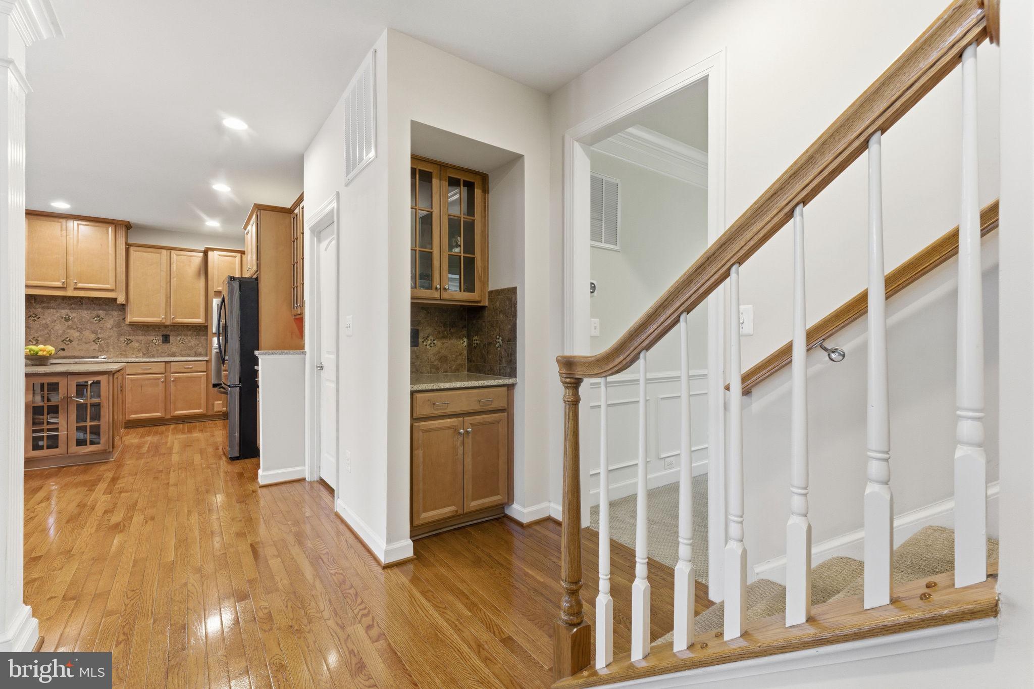 VIRGINIA MANOR CONDOMINIUM - Residential