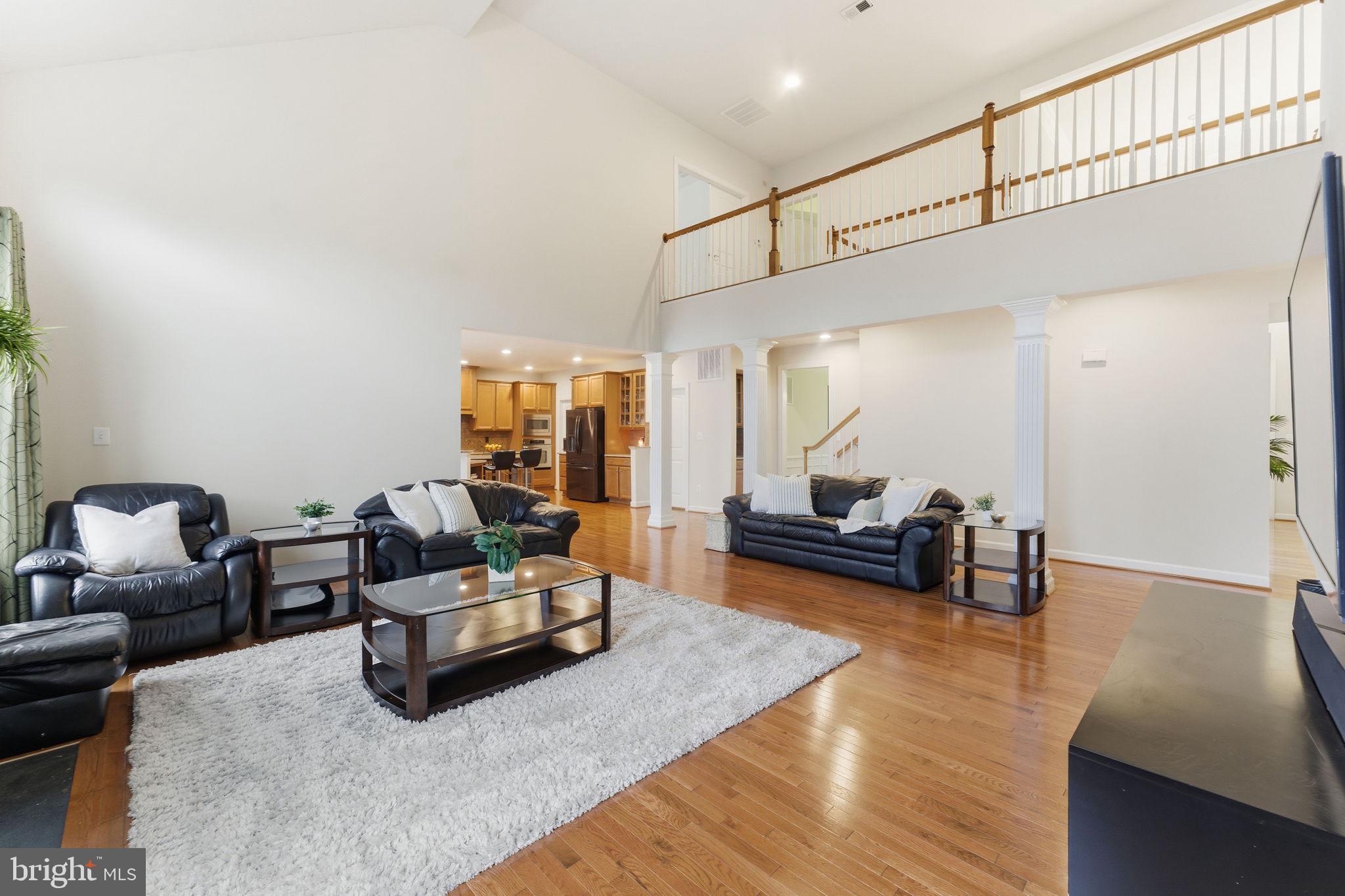 VIRGINIA MANOR CONDOMINIUM - Residential