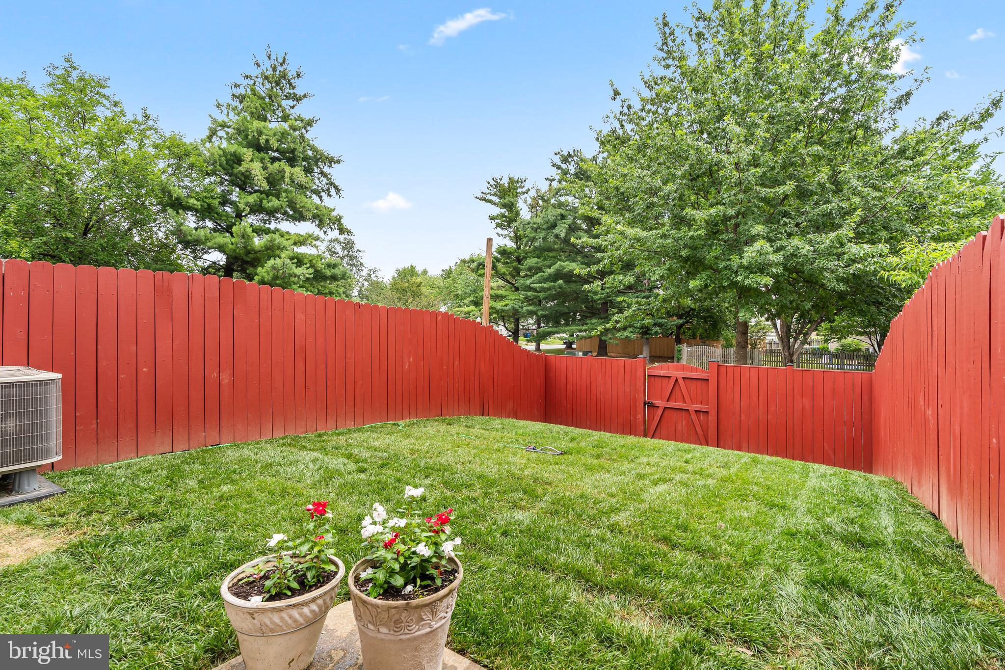 WILLOWCREST - Residential