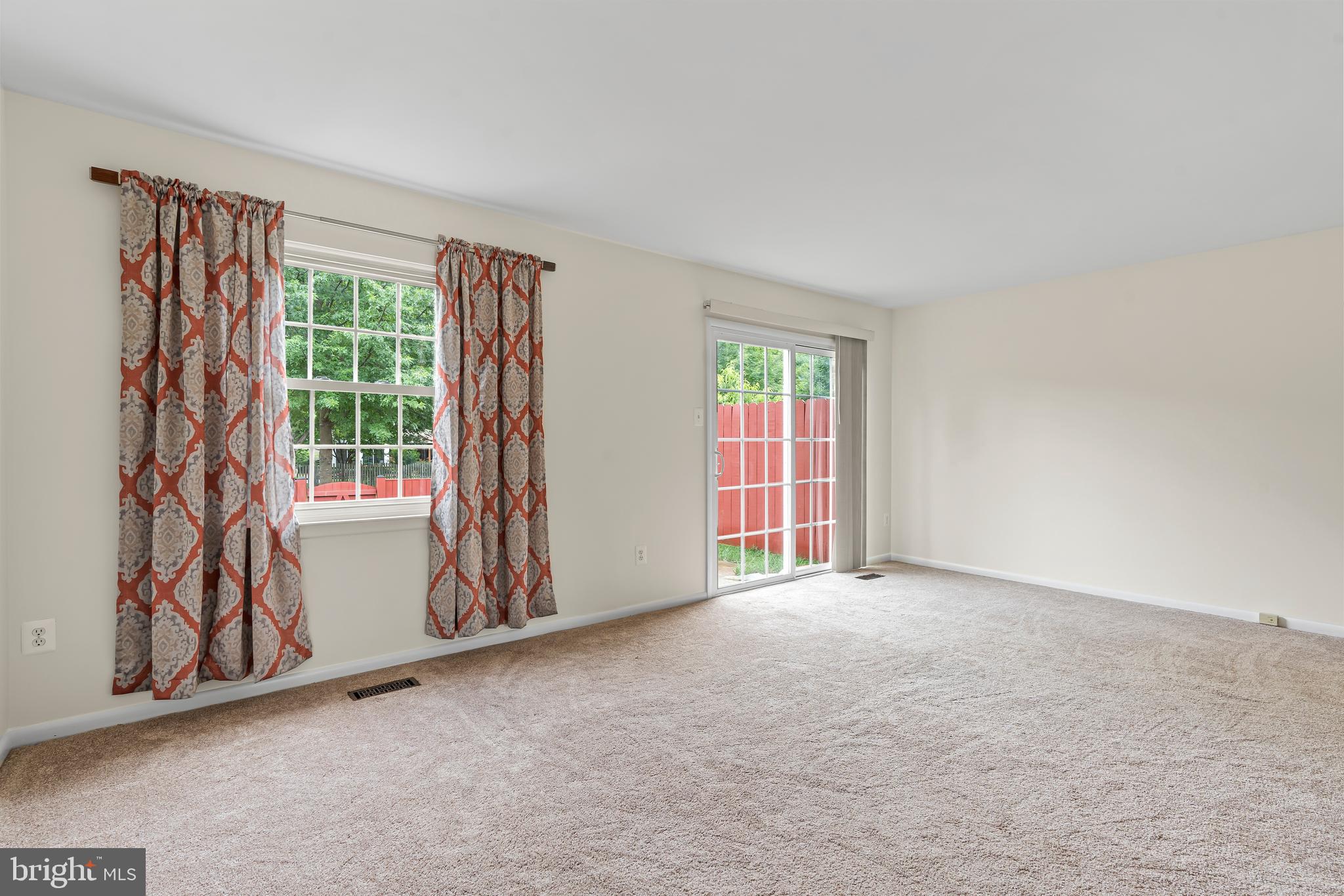 WILLOWCREST - Residential